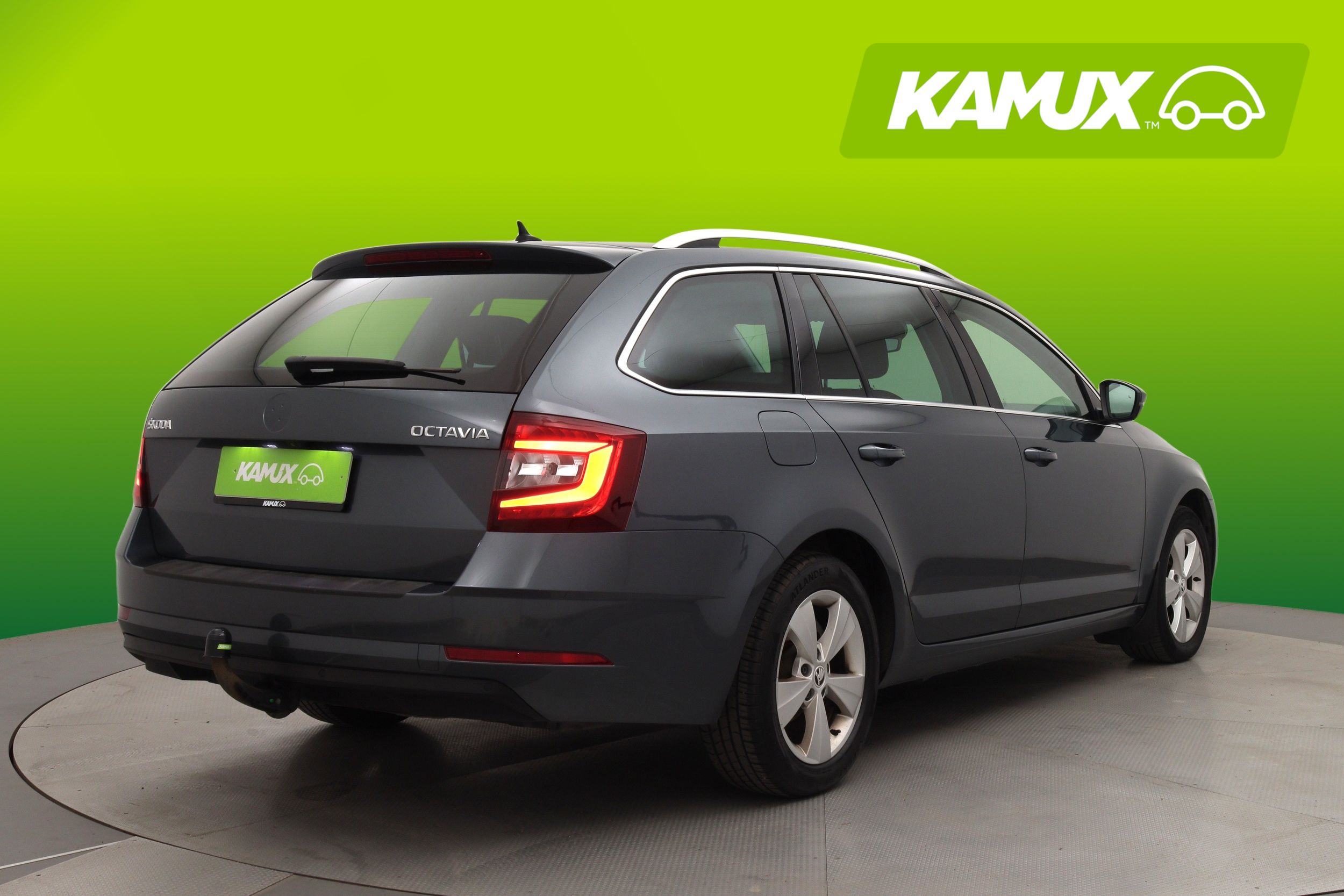 Skoda Octavia 2.0 TDI 110kW DPF Style 2019, kuva 3/32