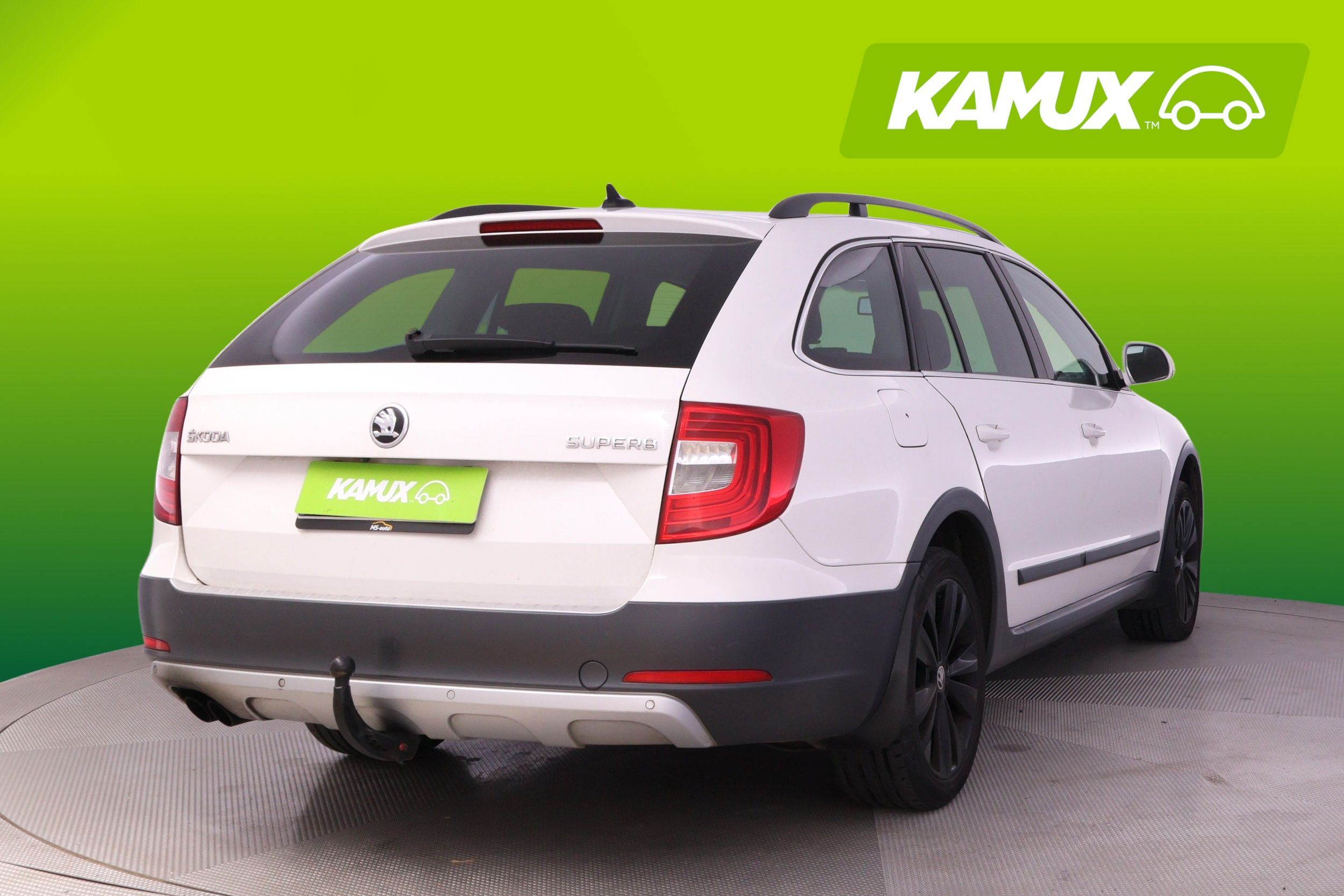 Skoda Superb 2015, kuva 3/25
