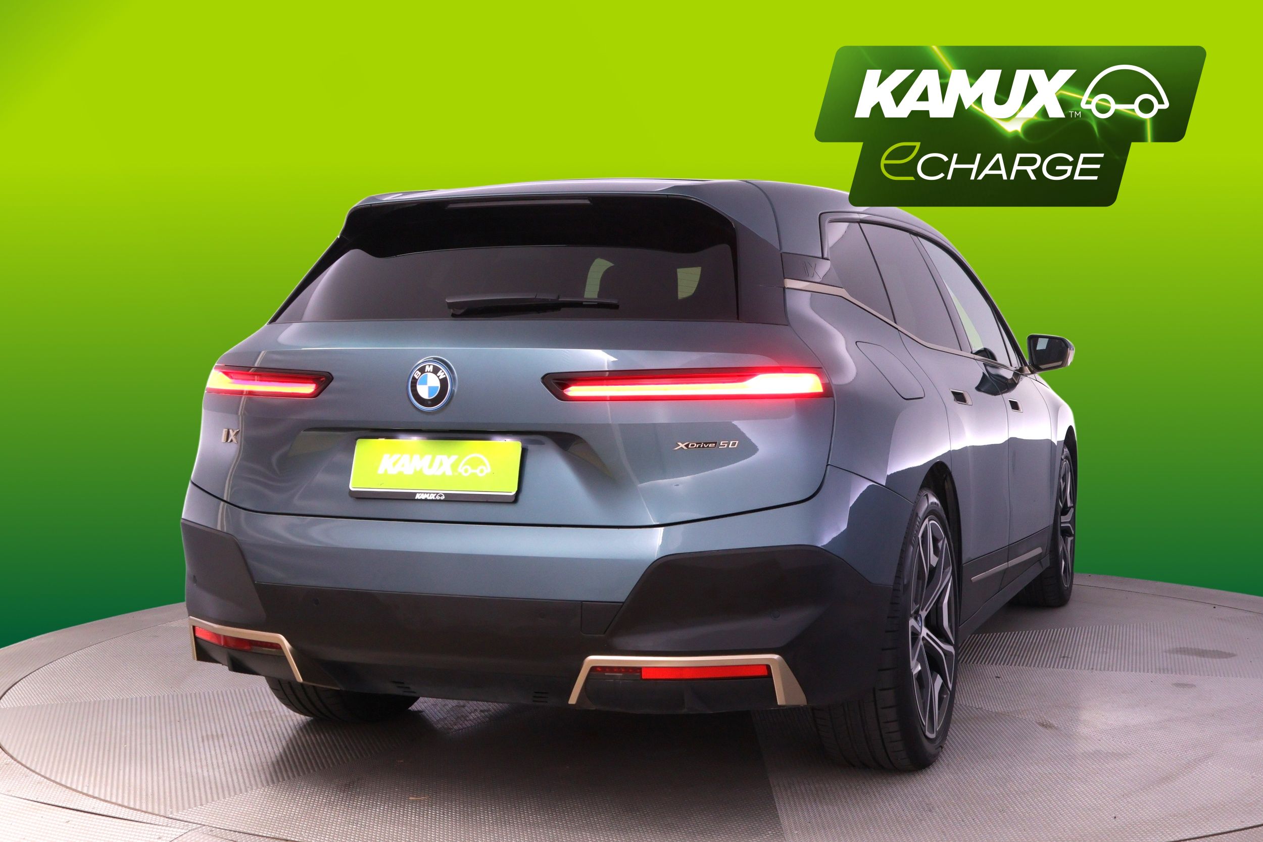 BMW iX xDrive50 2022, kuva 3/27