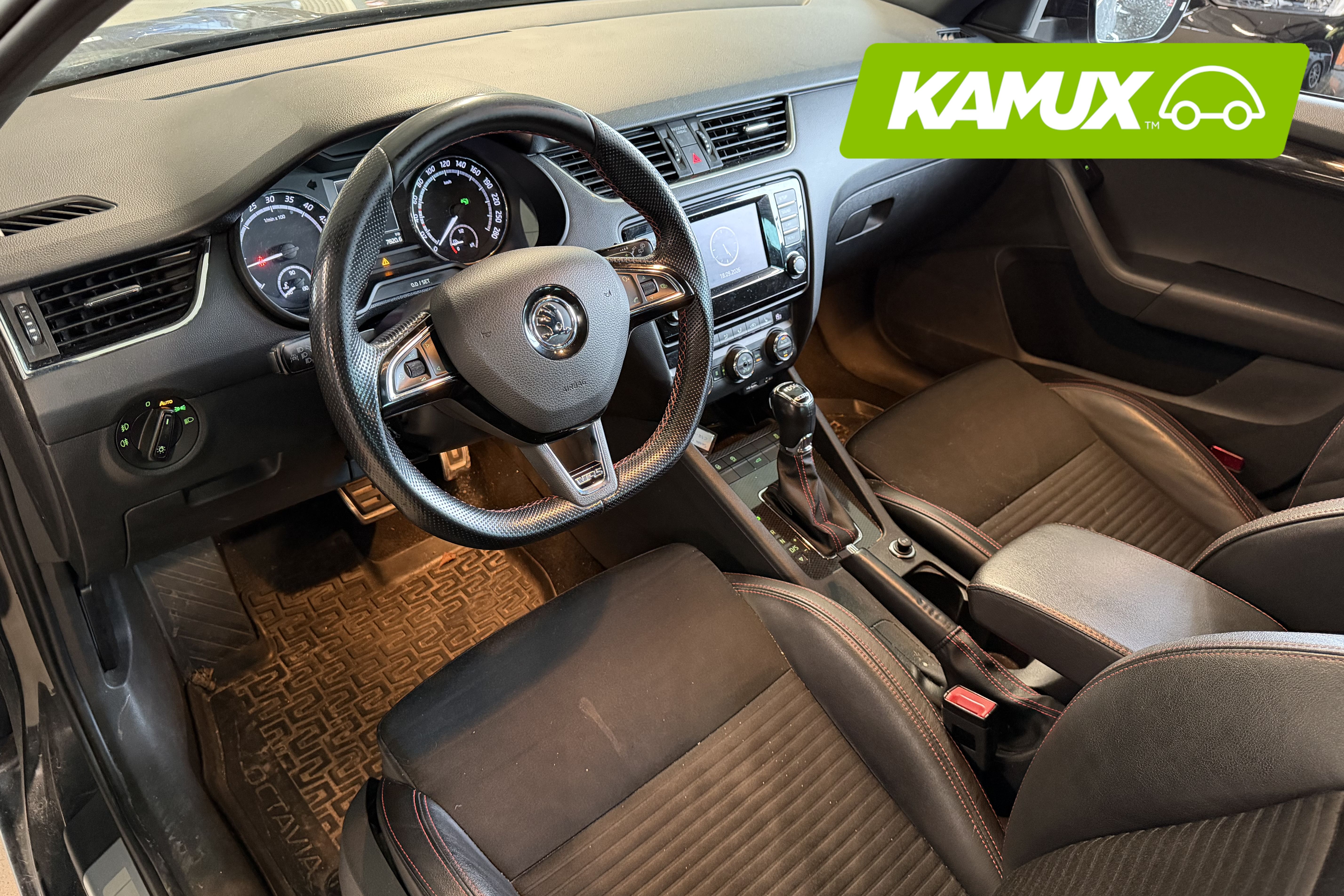 Skoda Octavia 2.0 TDI DPF RS Green Tec 2015, photo 5/10
