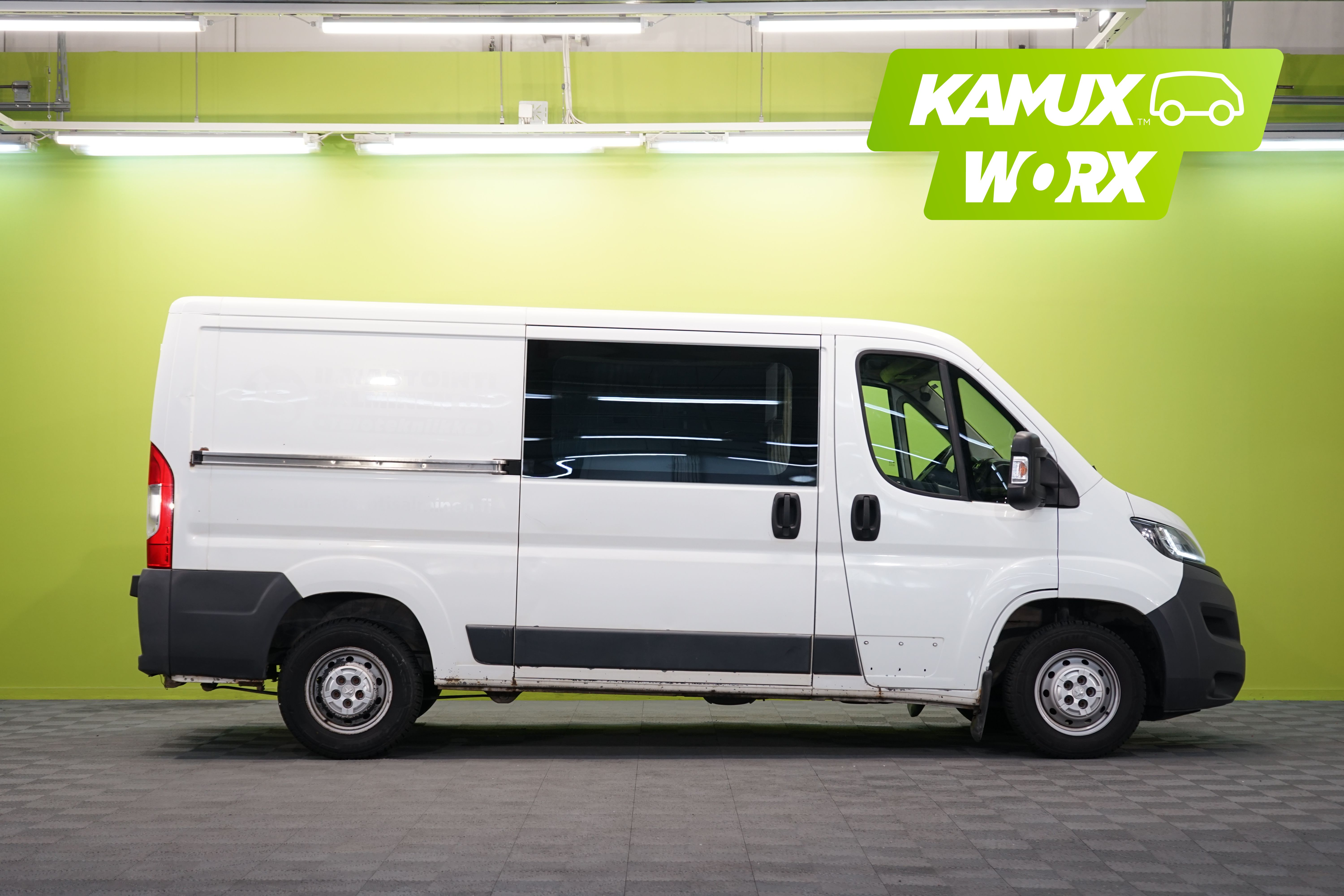 Peugeot Boxer 335 L2H1 HDi 110 FAP 2015, kuva 2/16