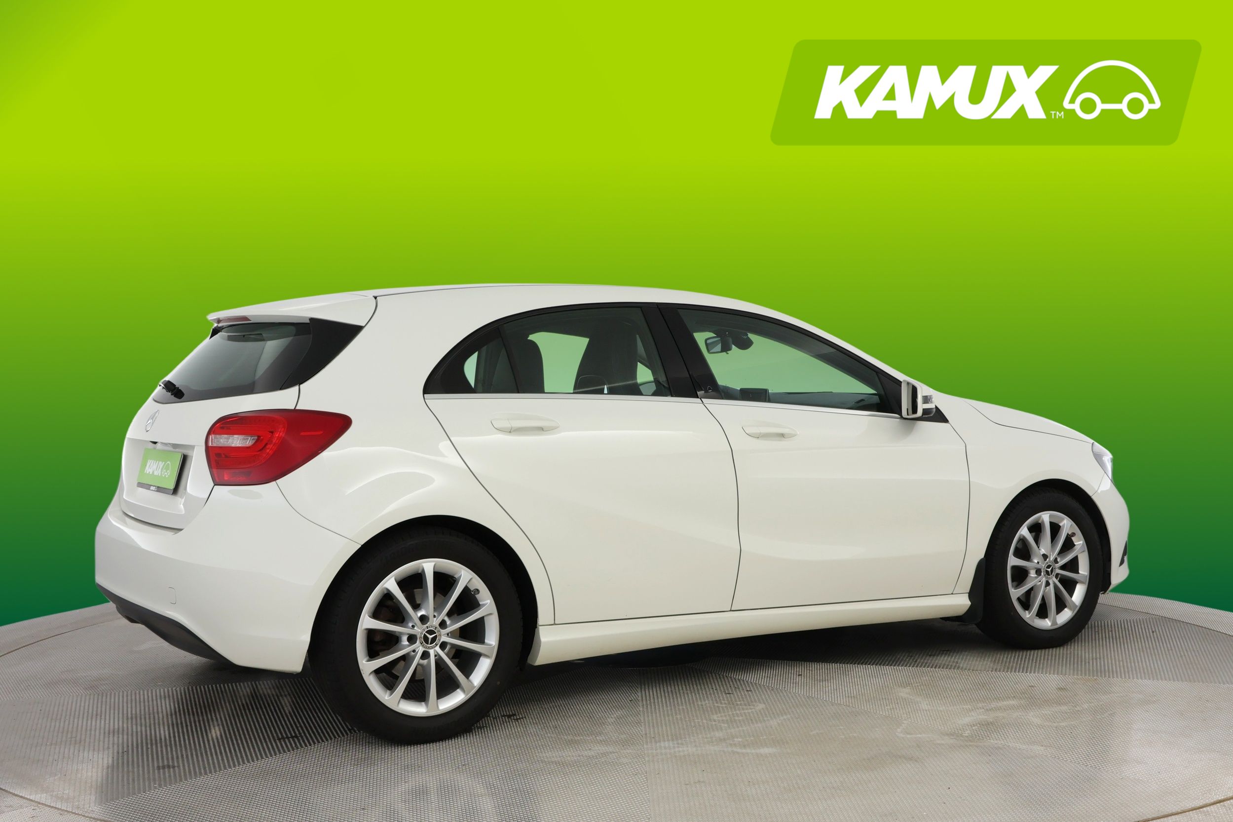 Mercedes-Benz A 180 Style BlueEfficiency 2014, photo 2/20