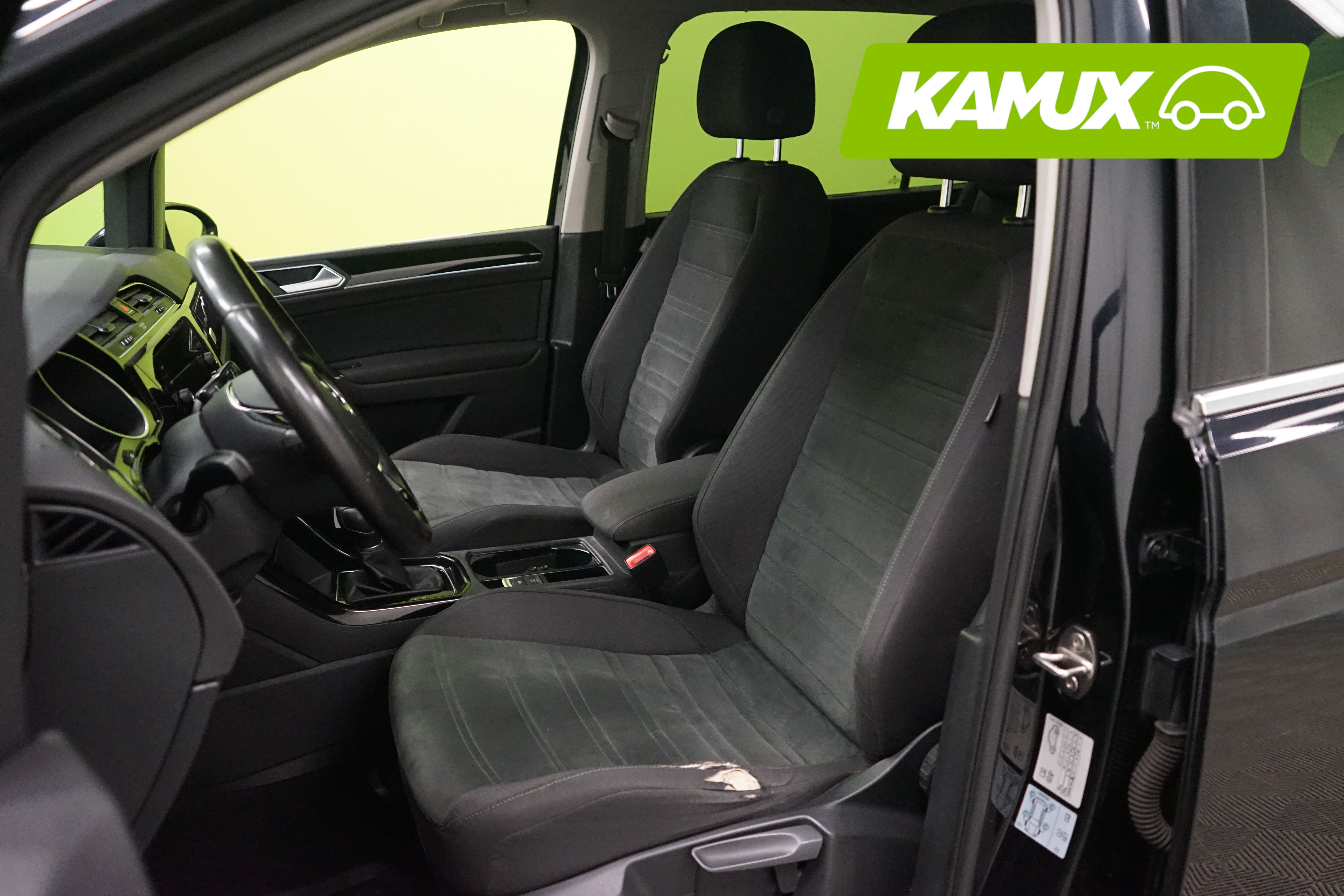 Volkswagen Touran 2019, kuva 7/20