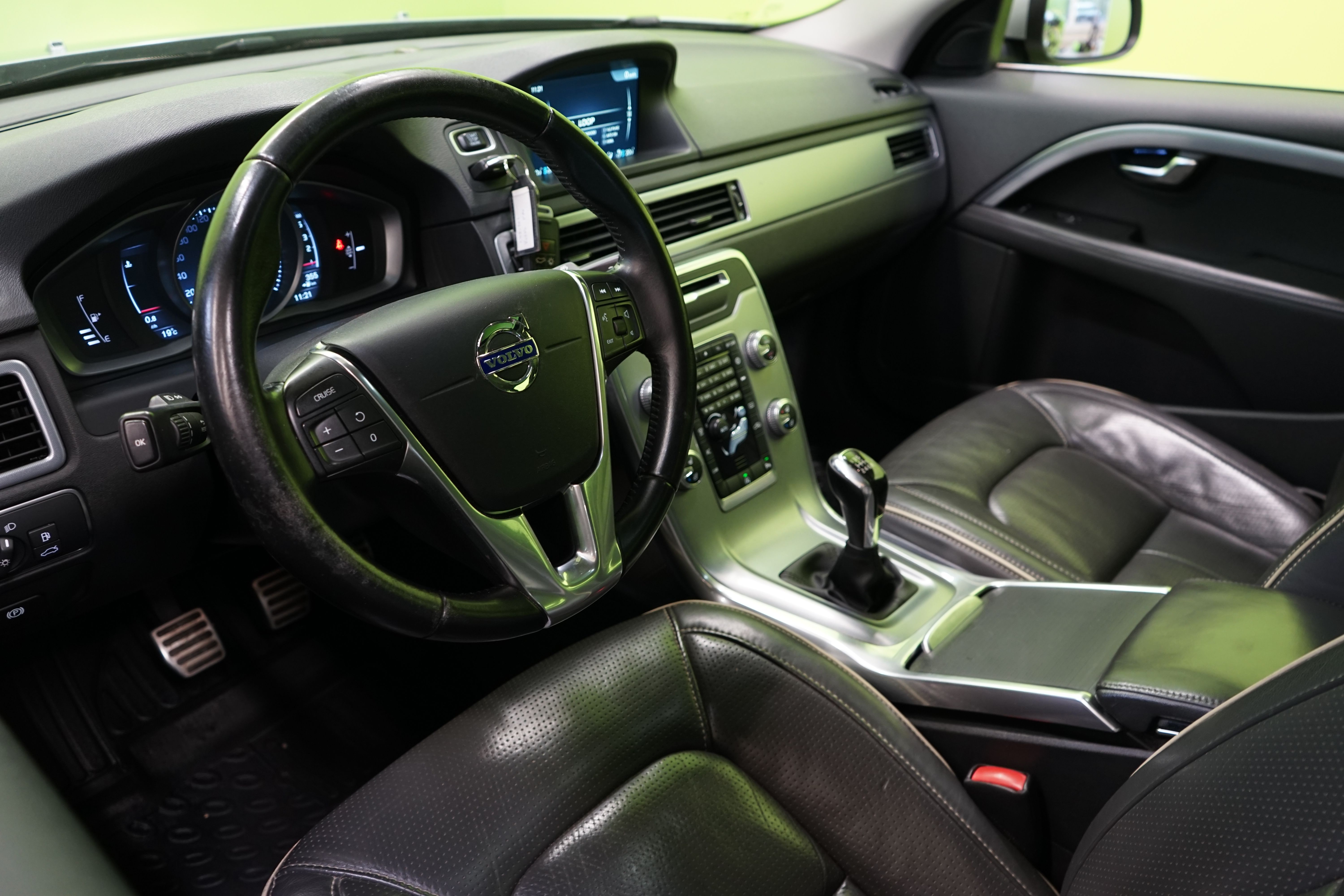 Volvo V70 2016, kuva 6/23