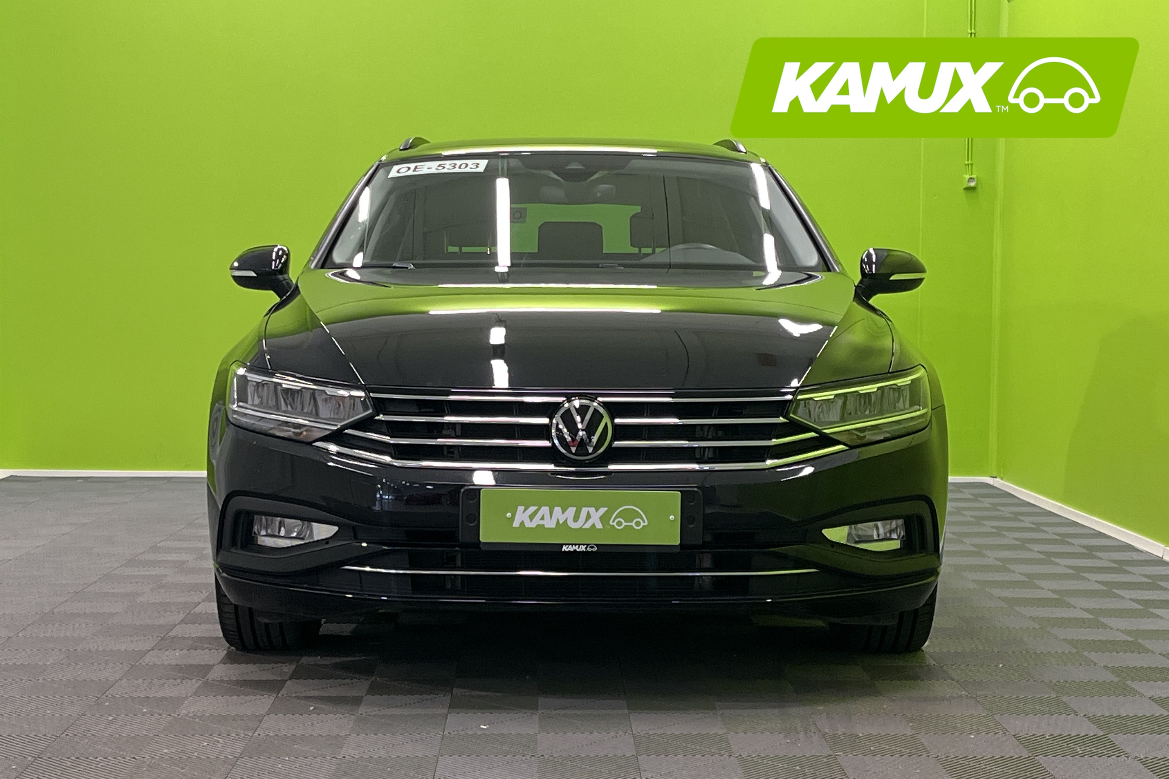 Volkswagen Passat 2023, photo 6/26