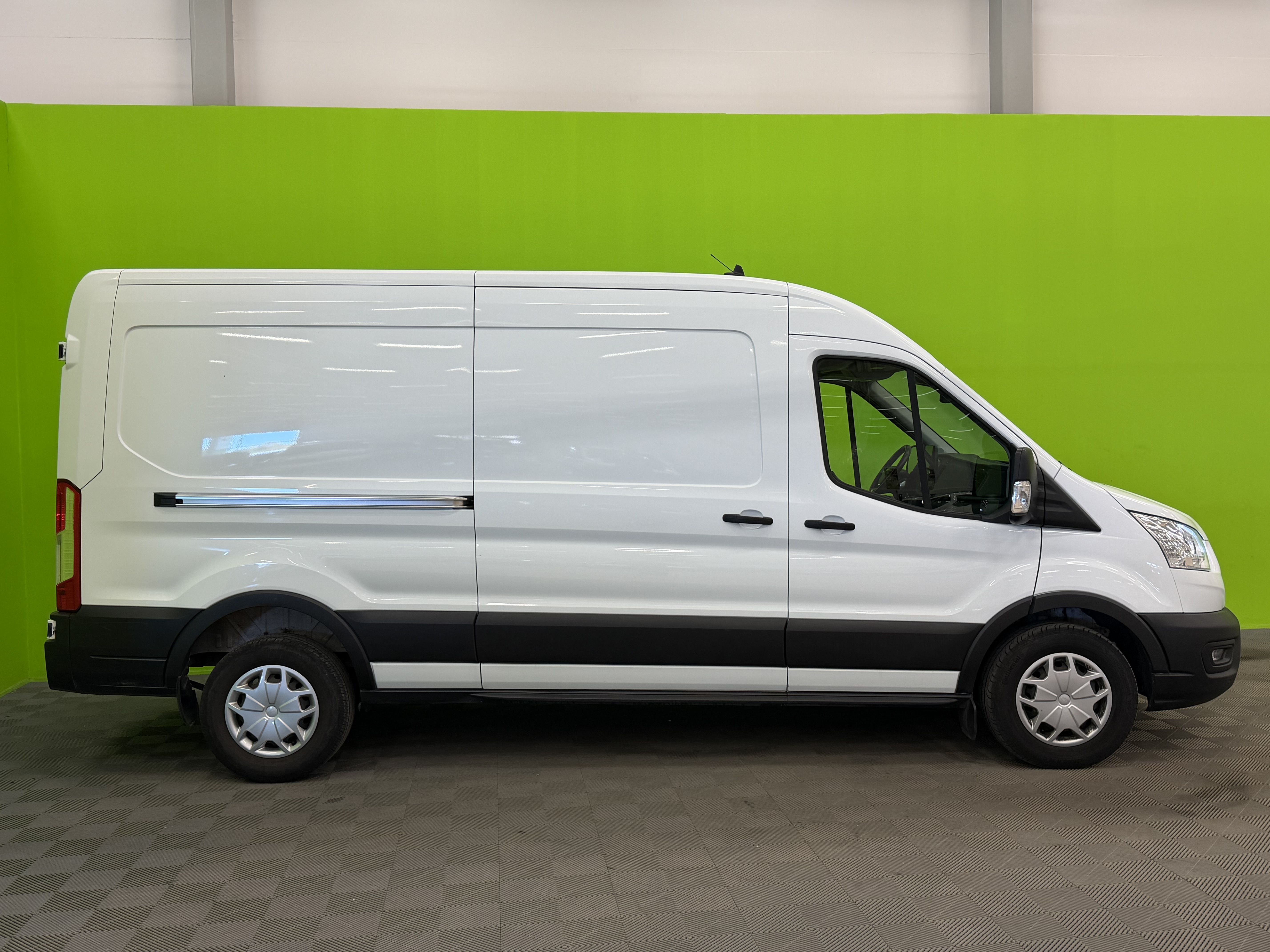 Ford Transit 2021, kuva 3/26