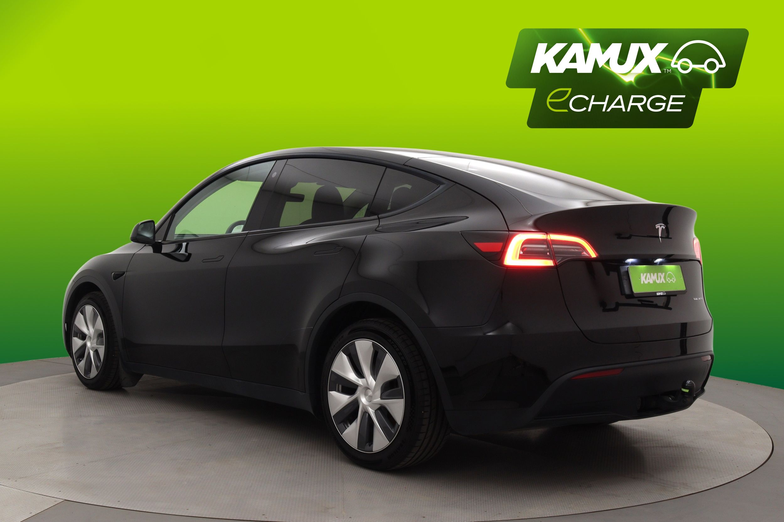 Tesla Model Y Long Range 2024, photo 4/25