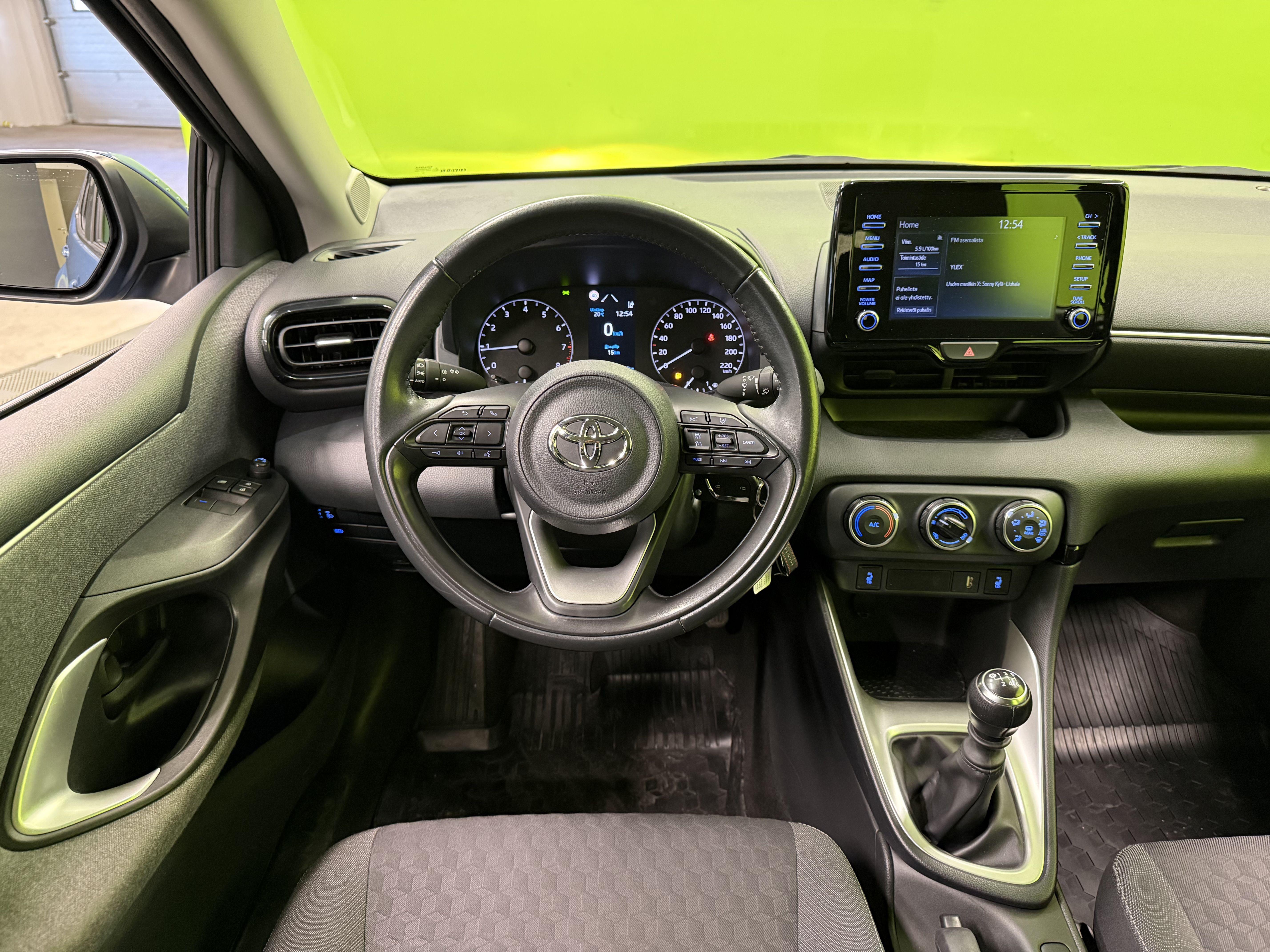 Toyota Yaris 1.5 Dual-VVT-iE Comfort 2021, kuva 7/18