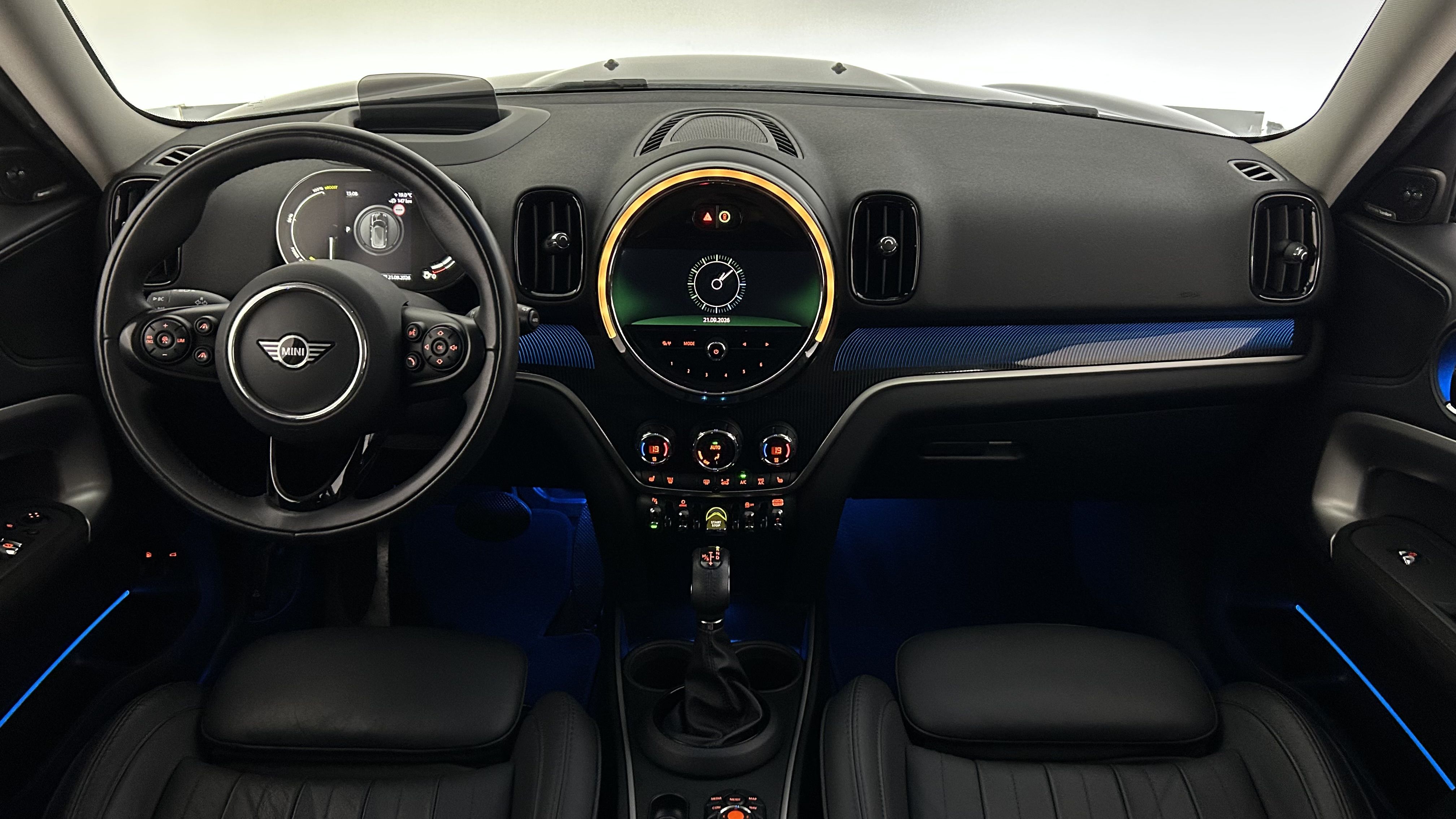 MINI Countryman Cooper SE ALL4 2021, photo 7/29