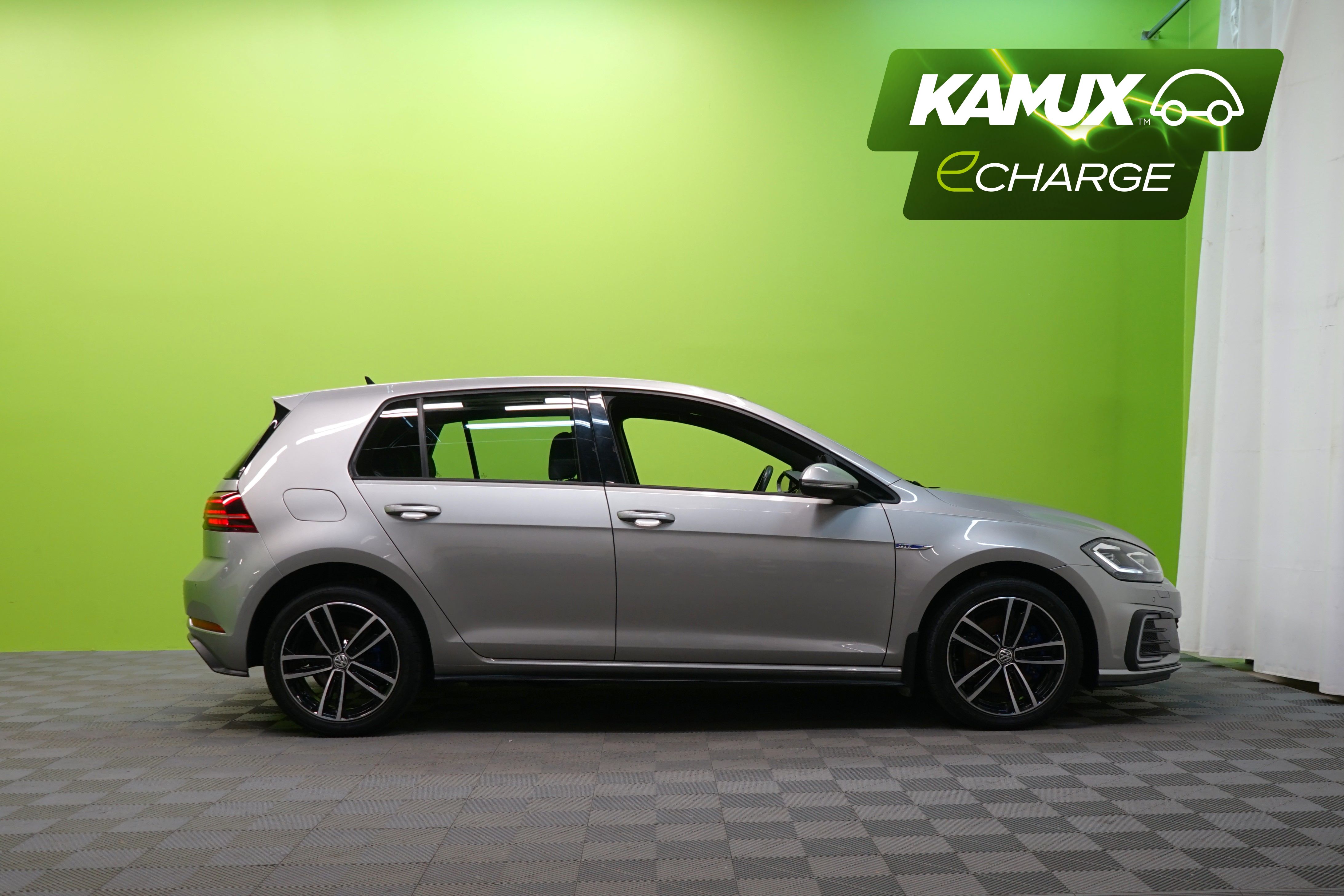 Volkswagen Golf 2020, kuva 2/25