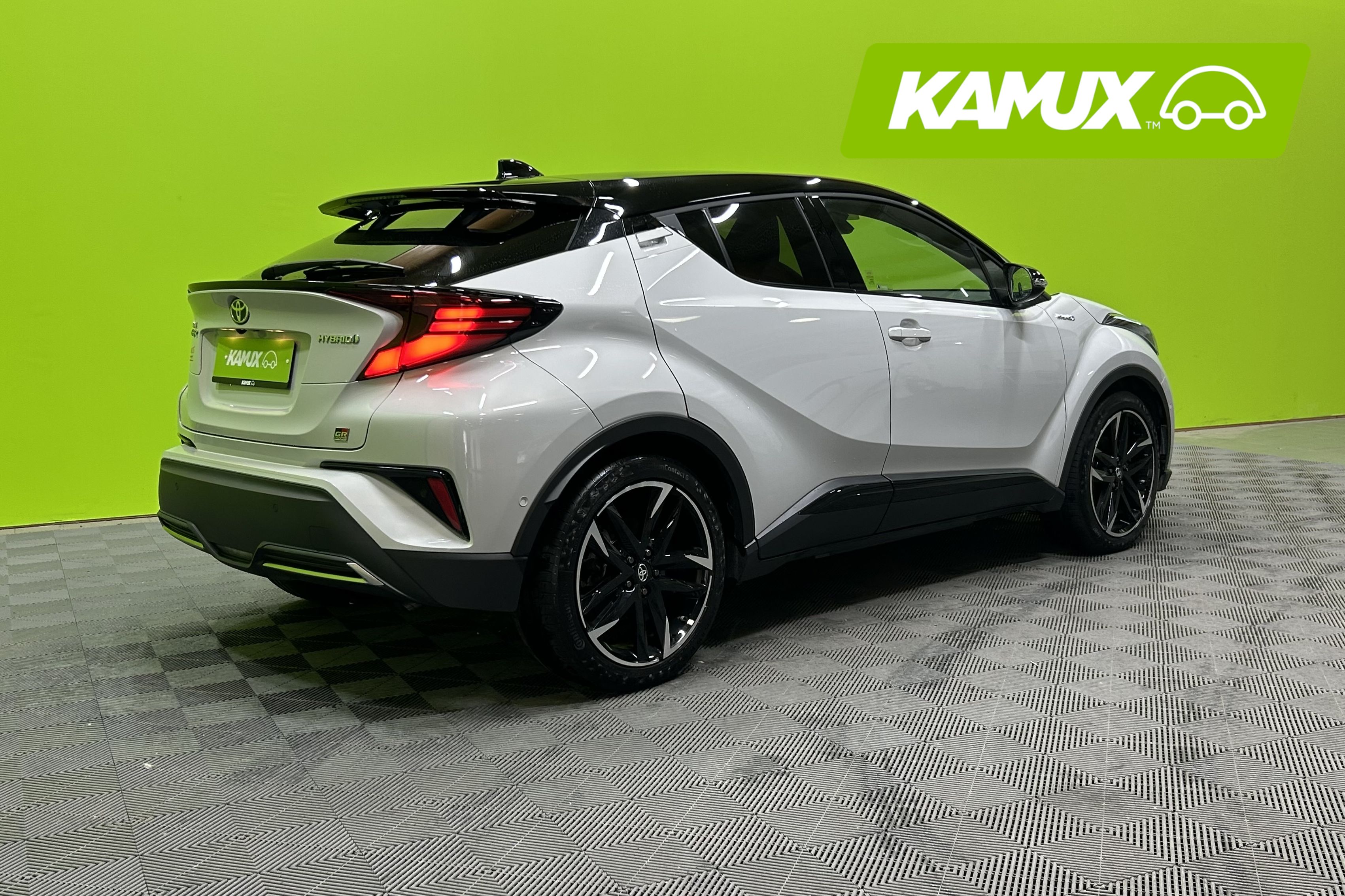 Toyota C-HR 2,0 Hybrid GR Sport 2021, photo 3/24