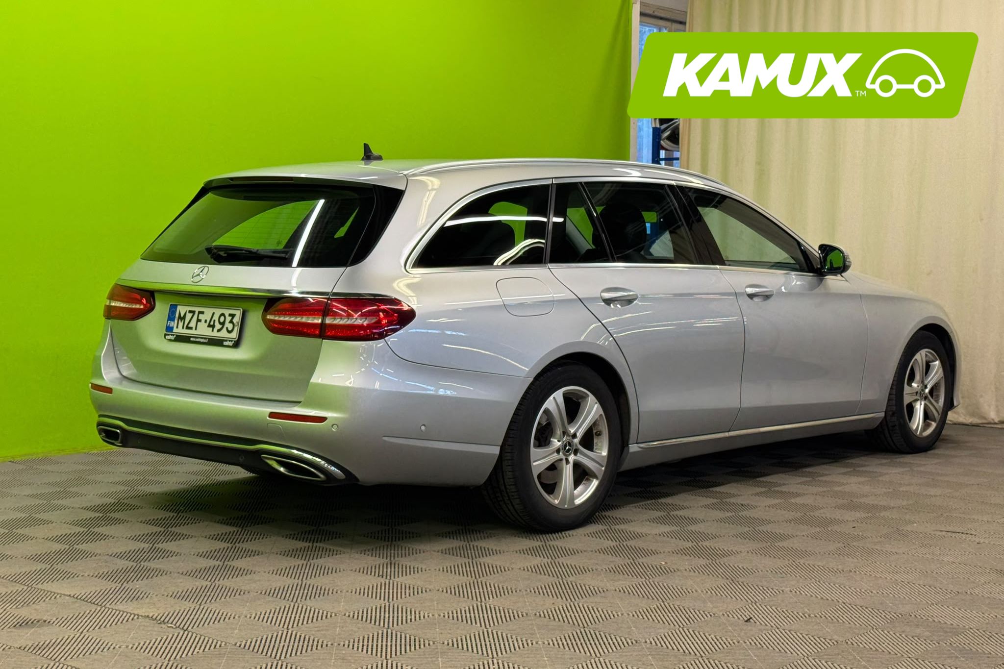 Mercedes-Benz E 2018, kuva 3/6