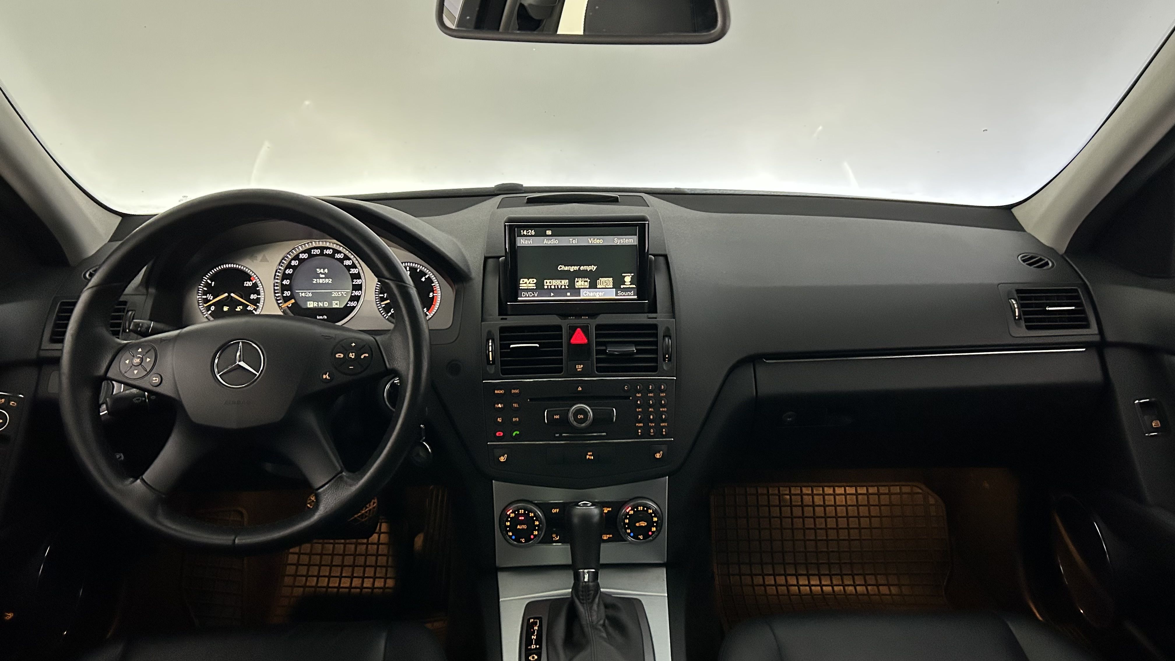 Mercedes-Benz C 2008, kuva 7/26