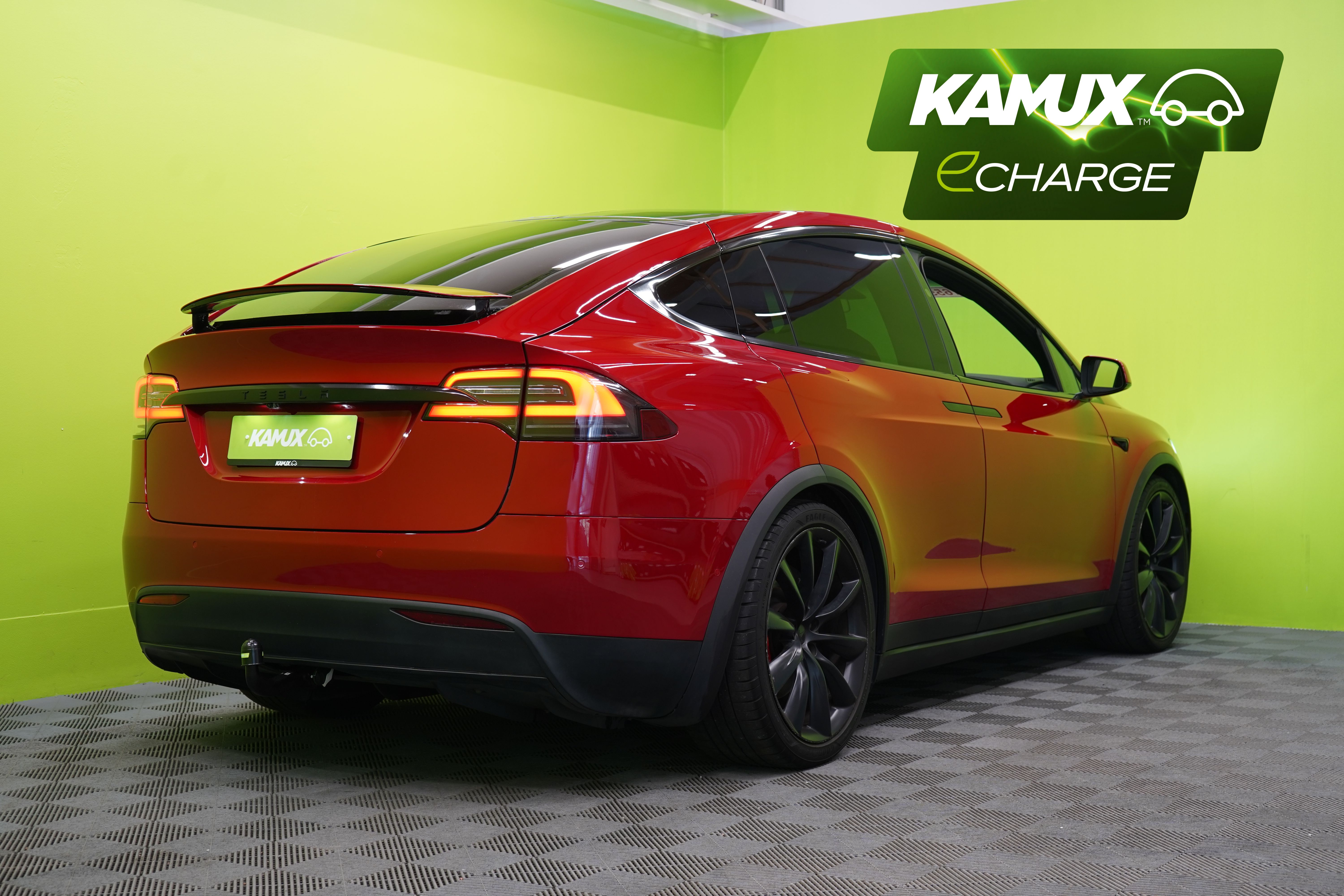 Tesla Model X 2017, kuva 3/29