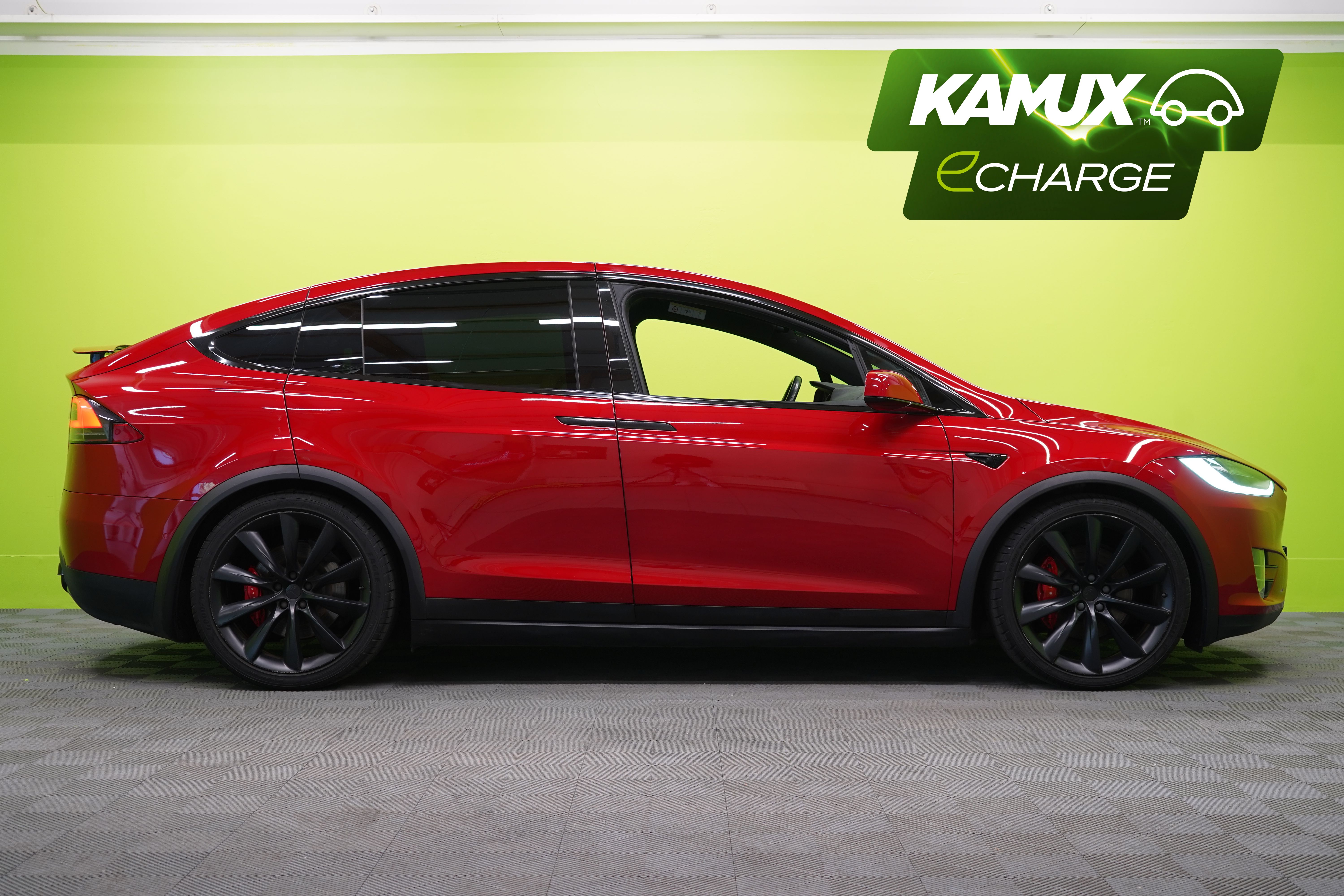 Tesla Model X 2017, kuva 2/29