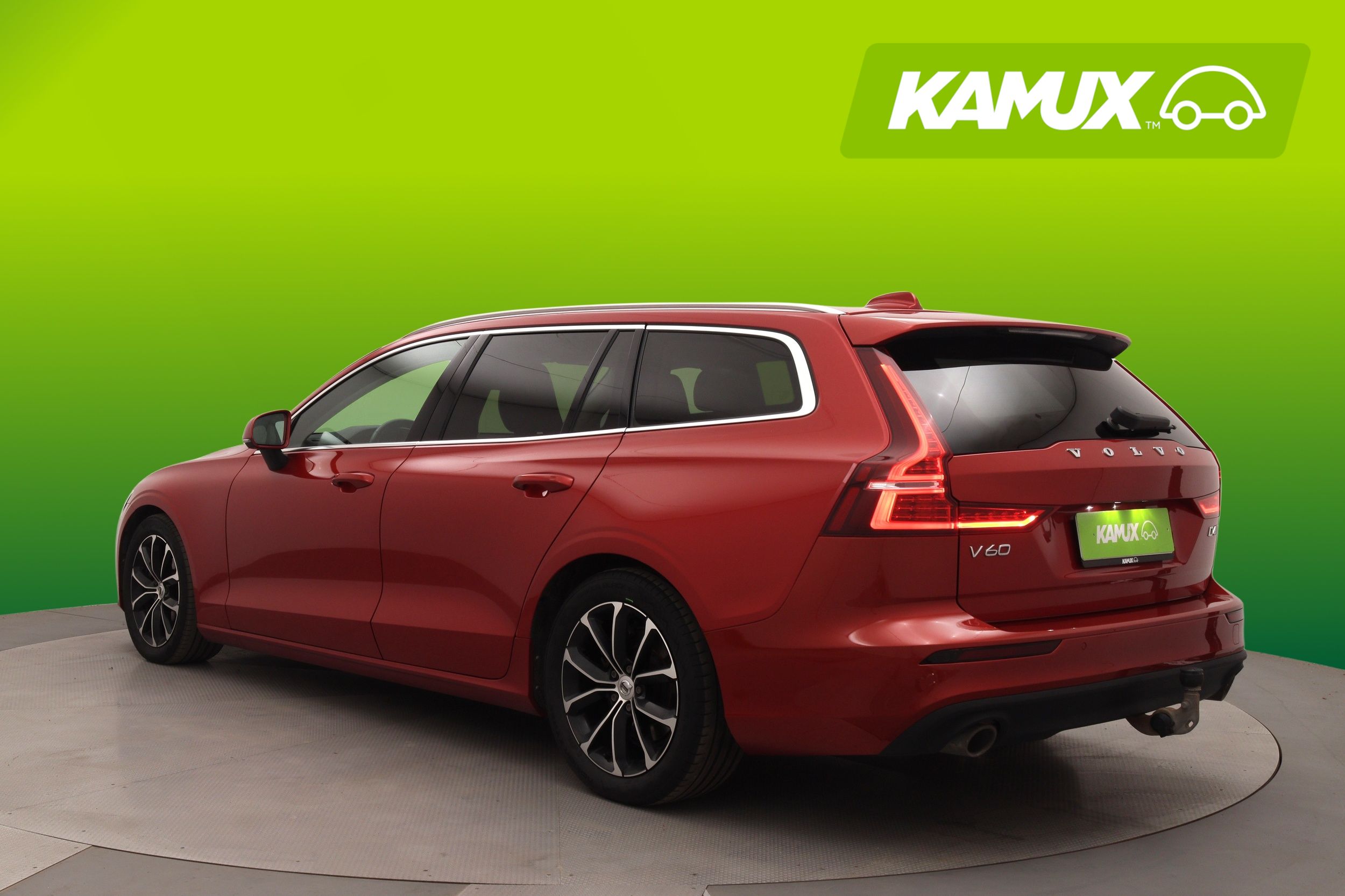Volvo V60 D4 AWD Momentum Pro 2020, photo 4/25