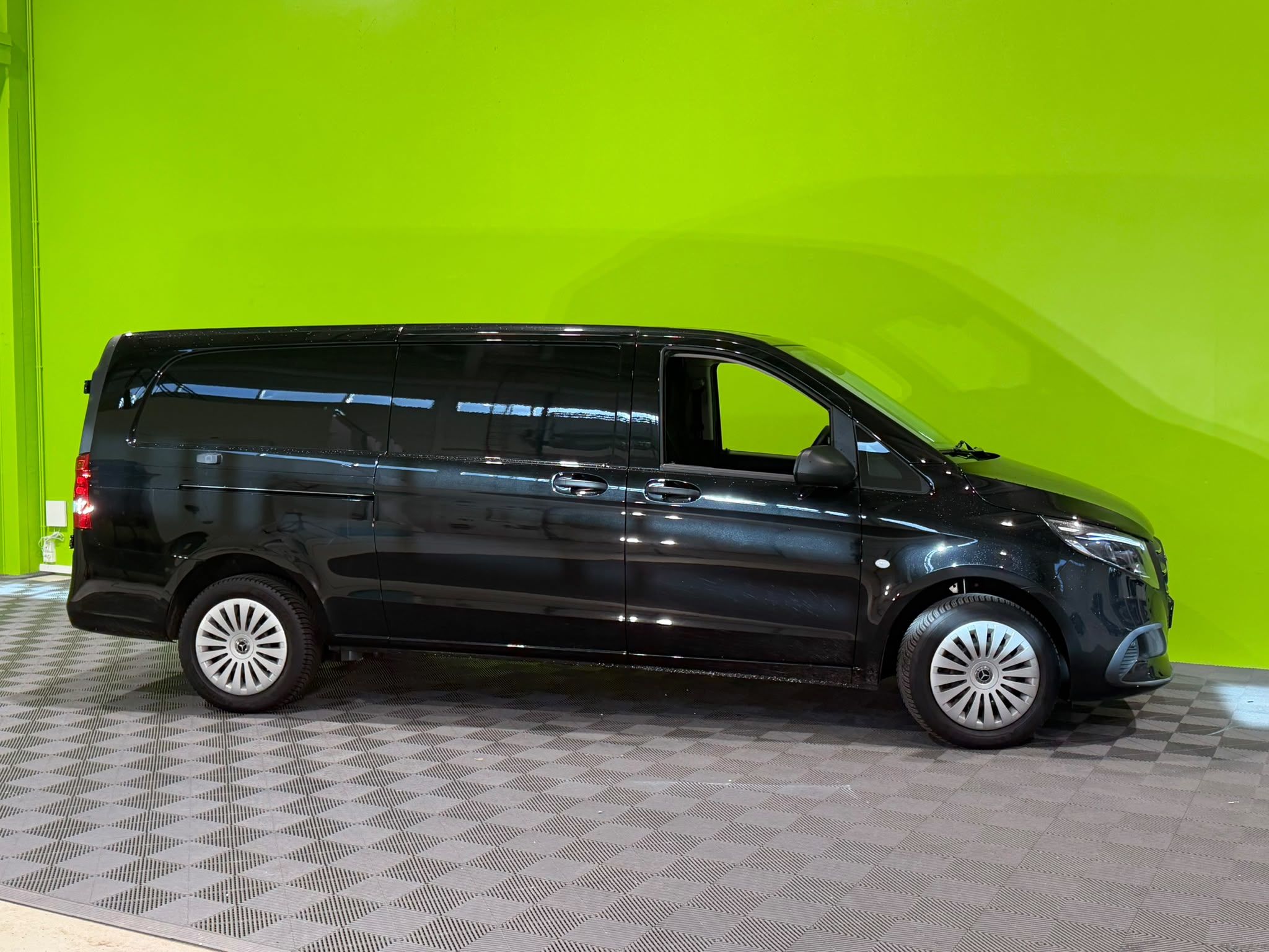 Mercedes-Benz Vito 119 CDI 4x4 A3 Pitkä 2025, kuva 2/12