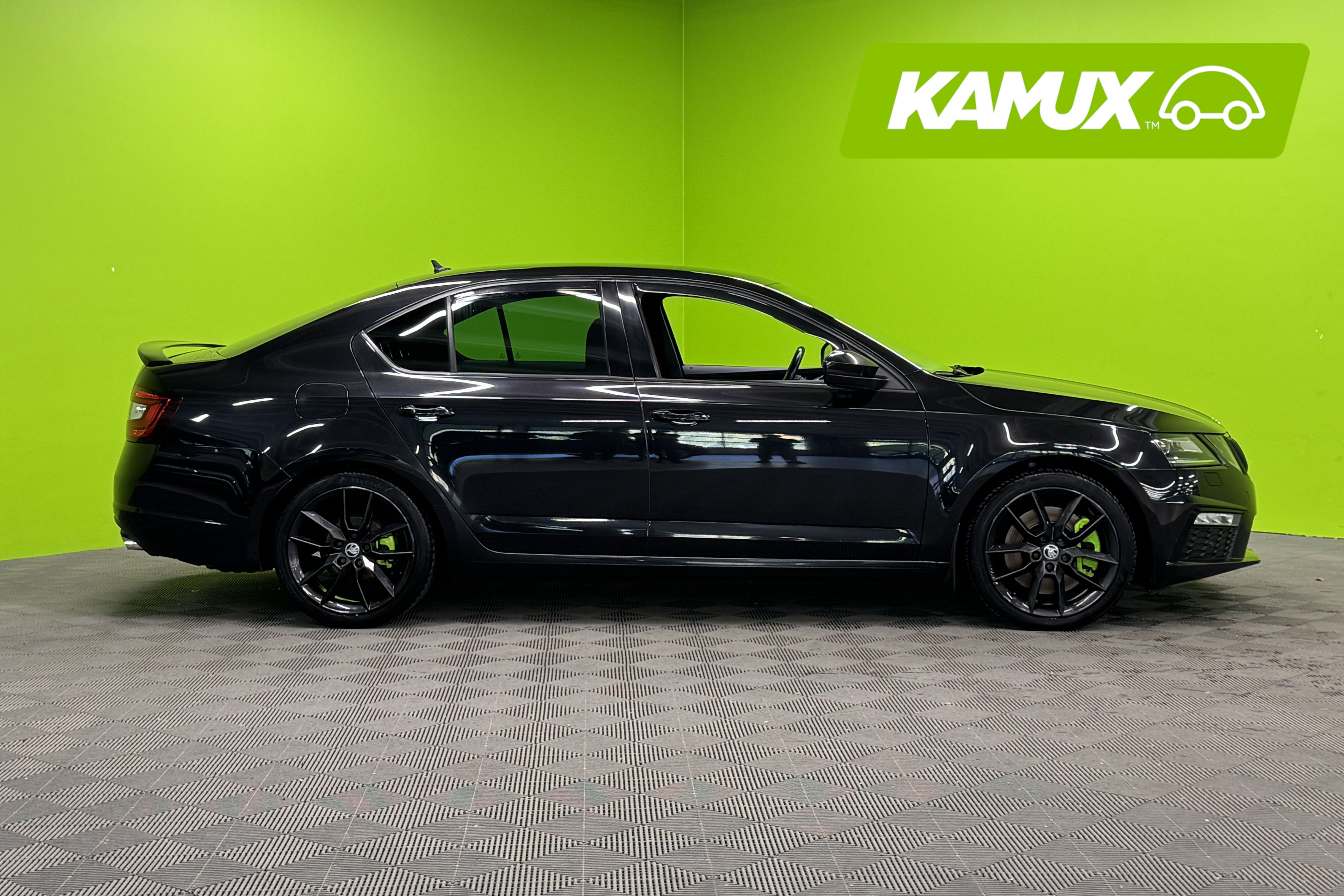 Skoda Octavia 2,0 TSI RS DSG Autom. 2018, kuva 2/20