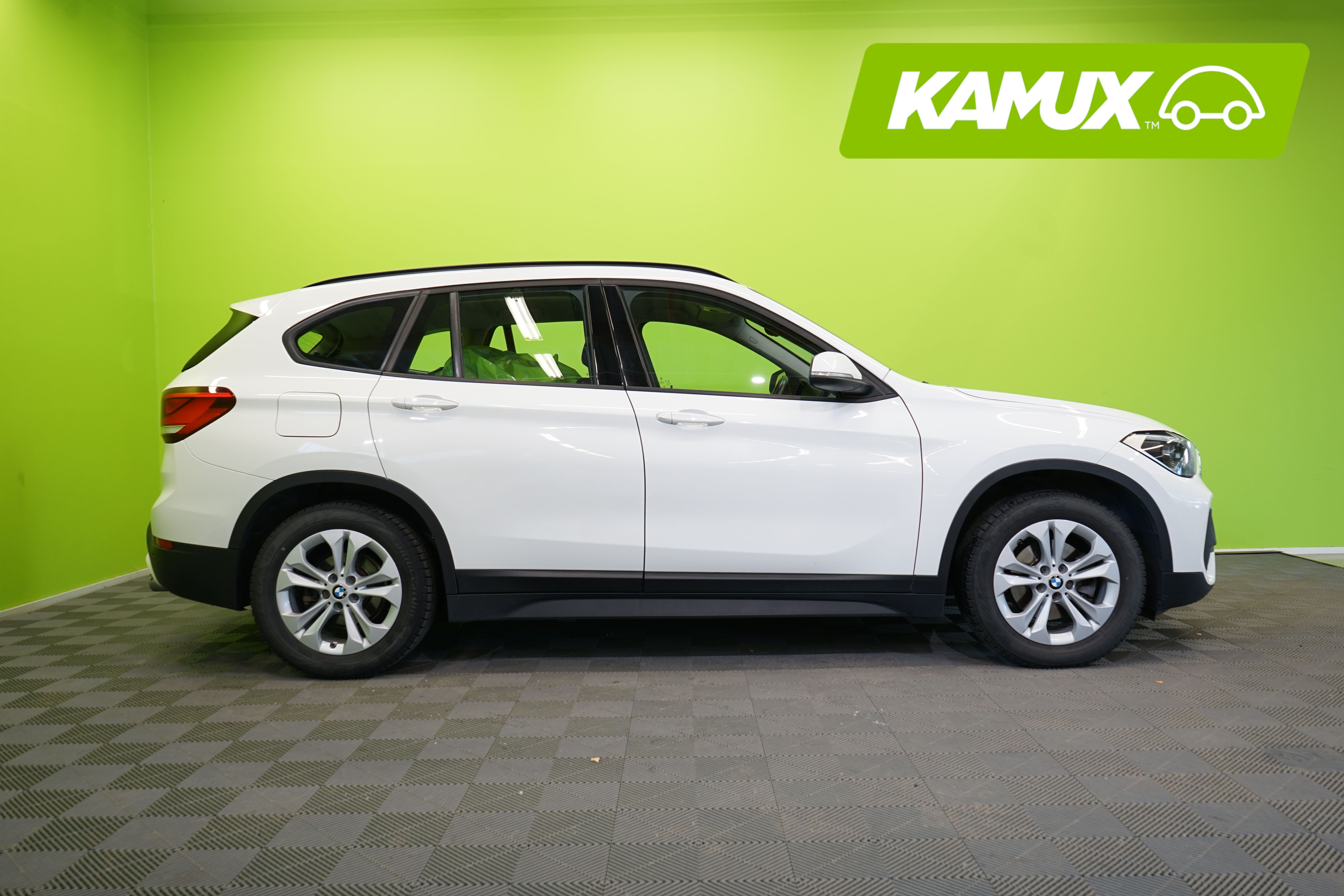 BMW X1 F48 xDrive18d A Business Facelift 2019, kuva 2/26