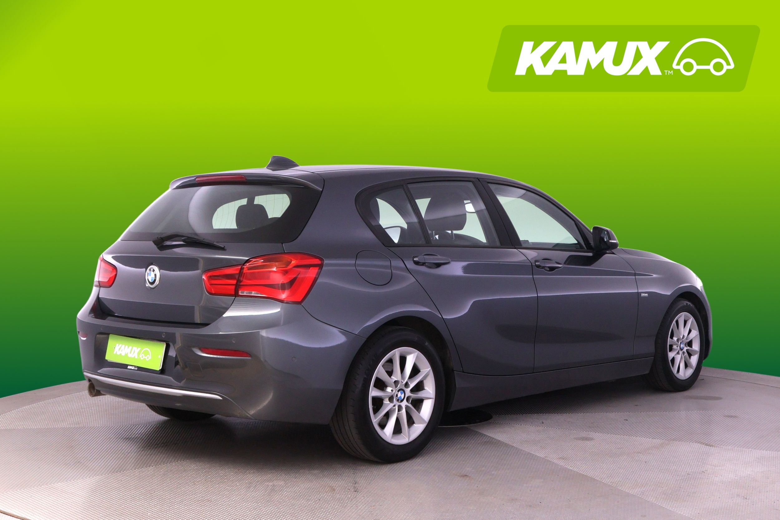 BMW 116 2016, photo 2/25