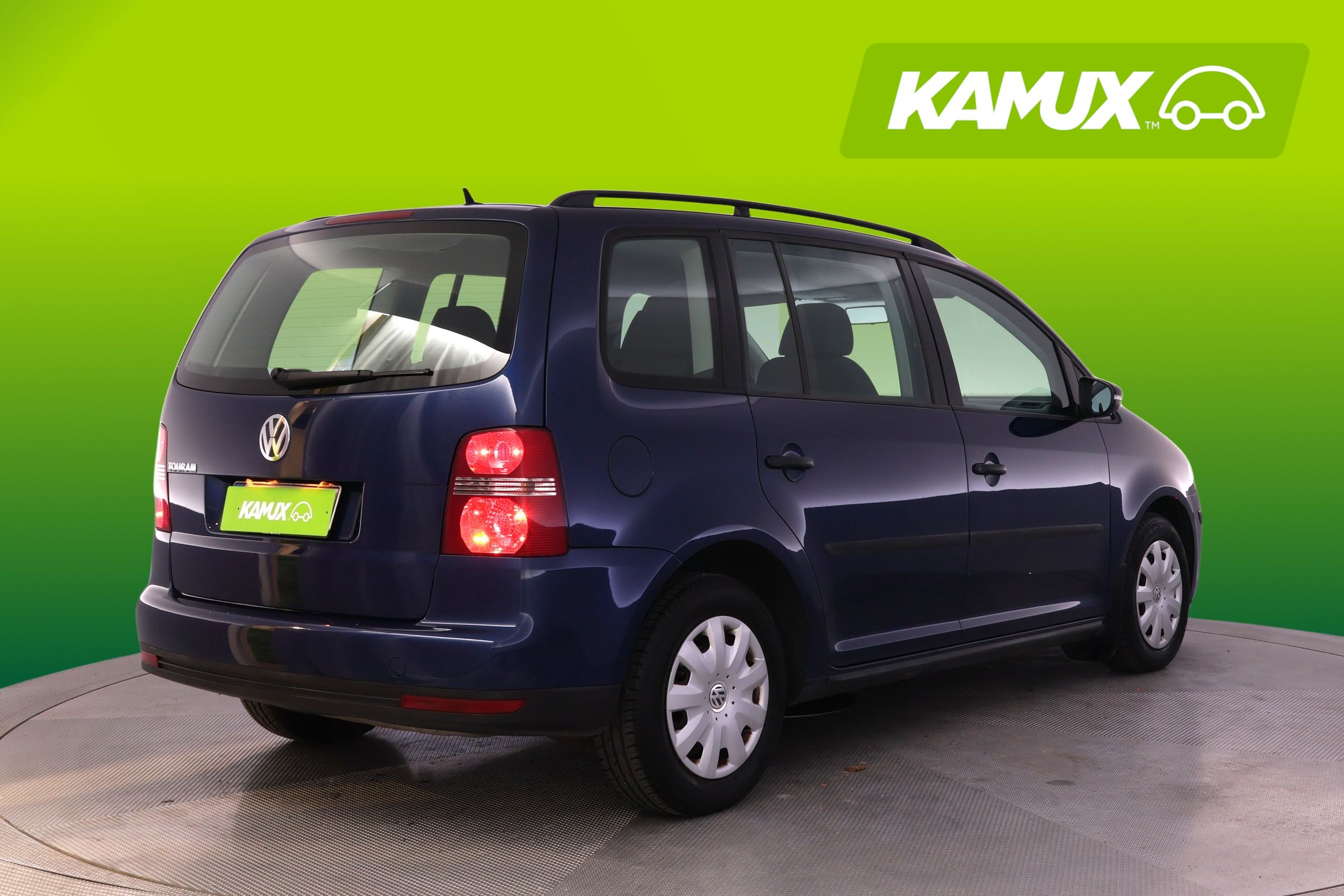 Volkswagen Touran 2010, kuva 3/22