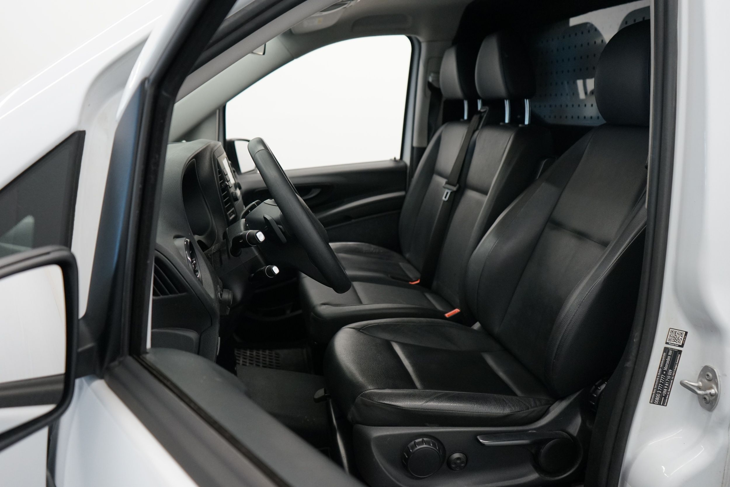 Mercedes-Benz Vito 2023, photo 5/24