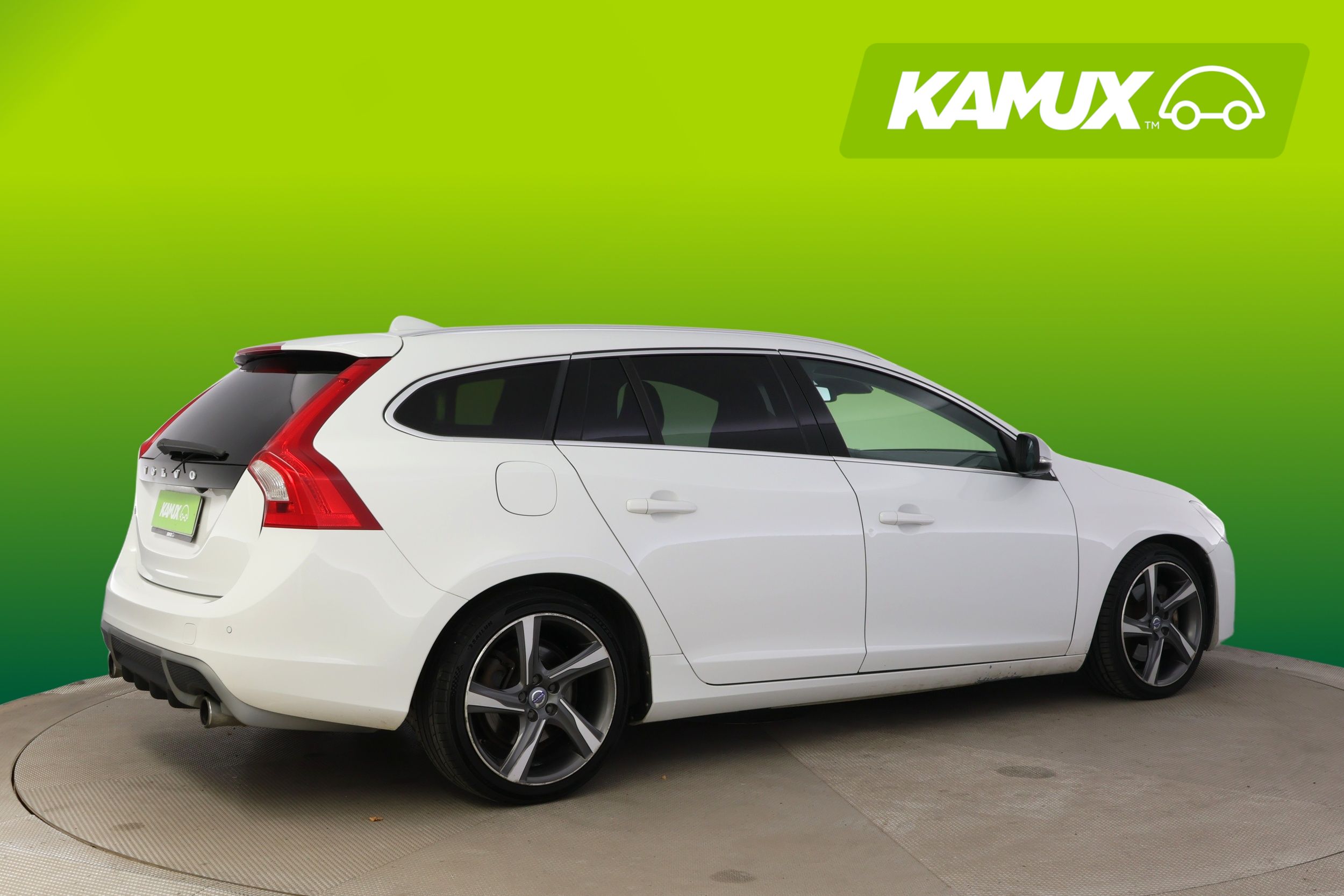 Volvo V60 D5 AWD R-Design aut 2011, photo 2/28