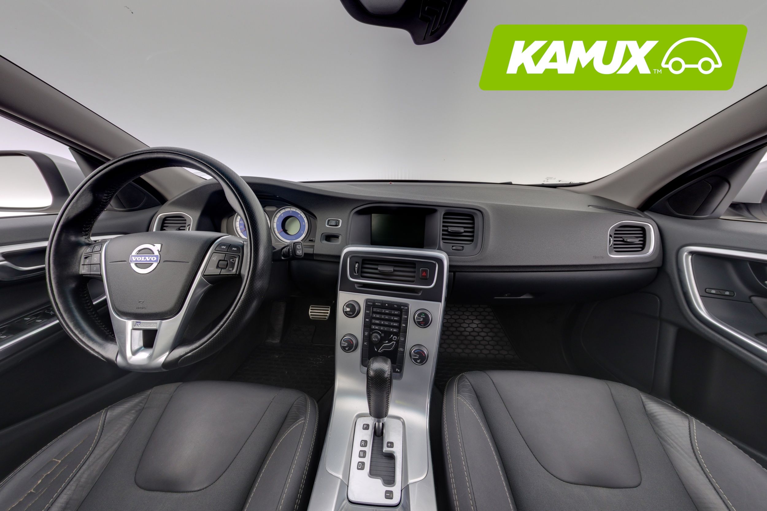 Volvo V60 D5 AWD R-Design aut 2011, photo 7/28