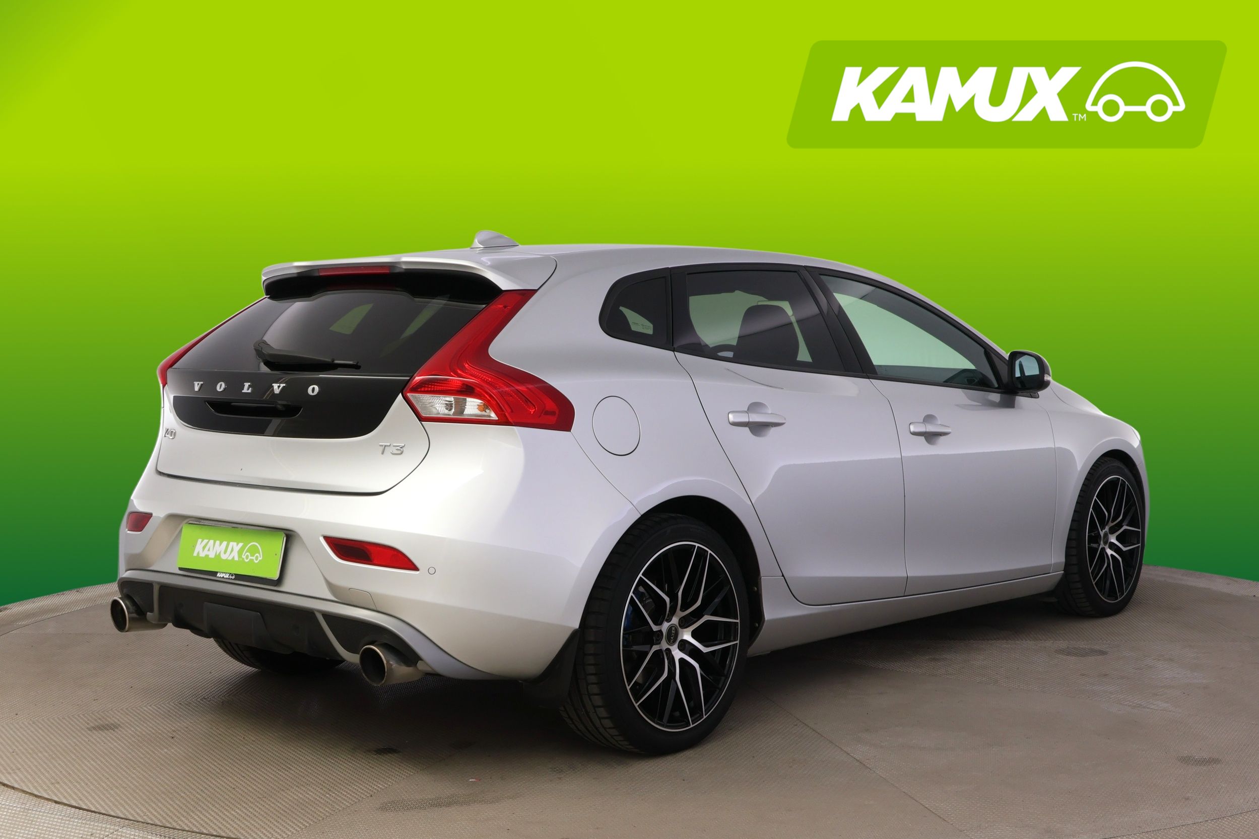 Volvo V40 T3 Momentum 2018, kuva 3/6