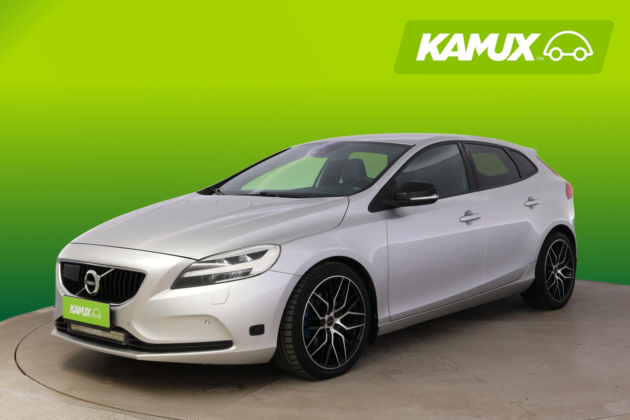 Volvo V40 T3 Momentum 2018, kuva 5/6