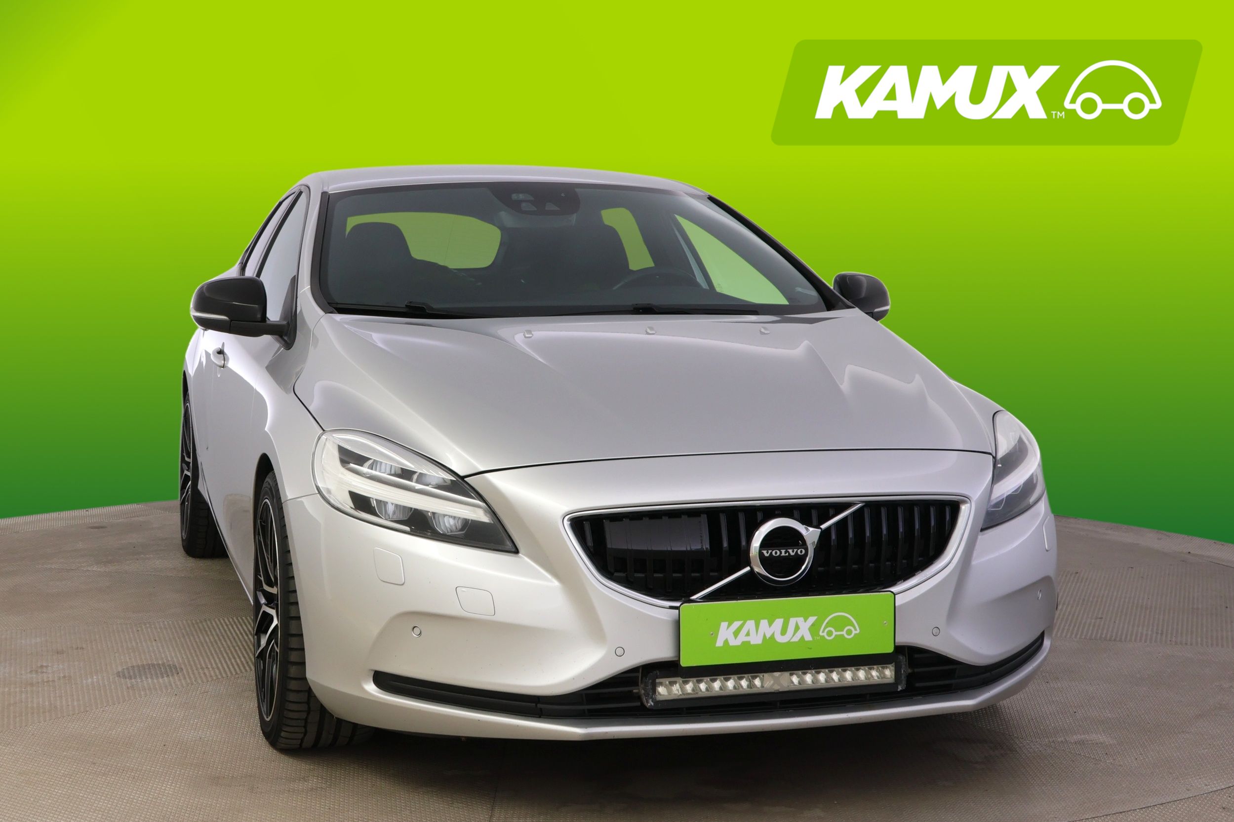 Volvo V40 T3 Momentum 2018, kuva 6/6