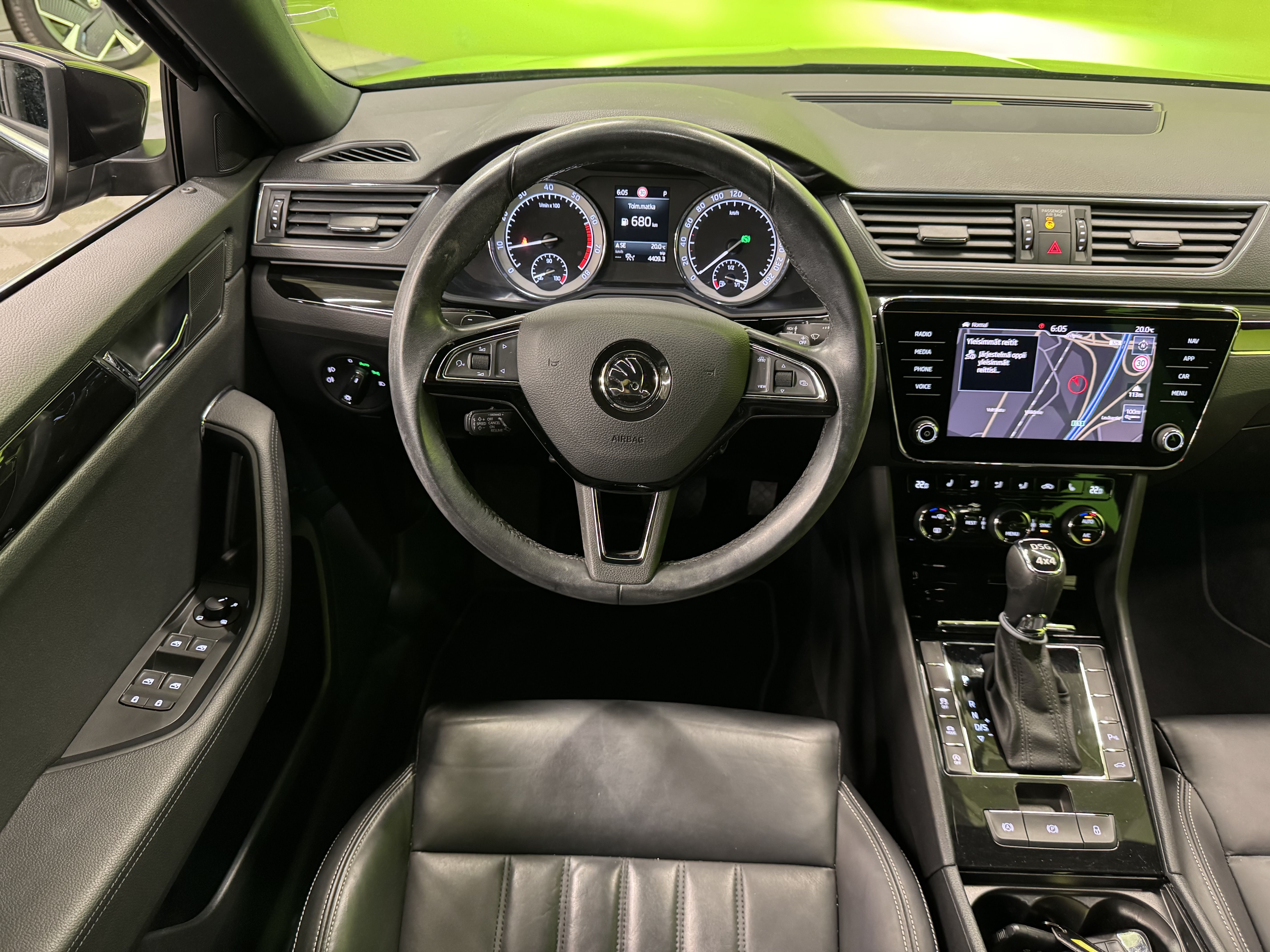 Skoda Superb 2020, kuva 7/30