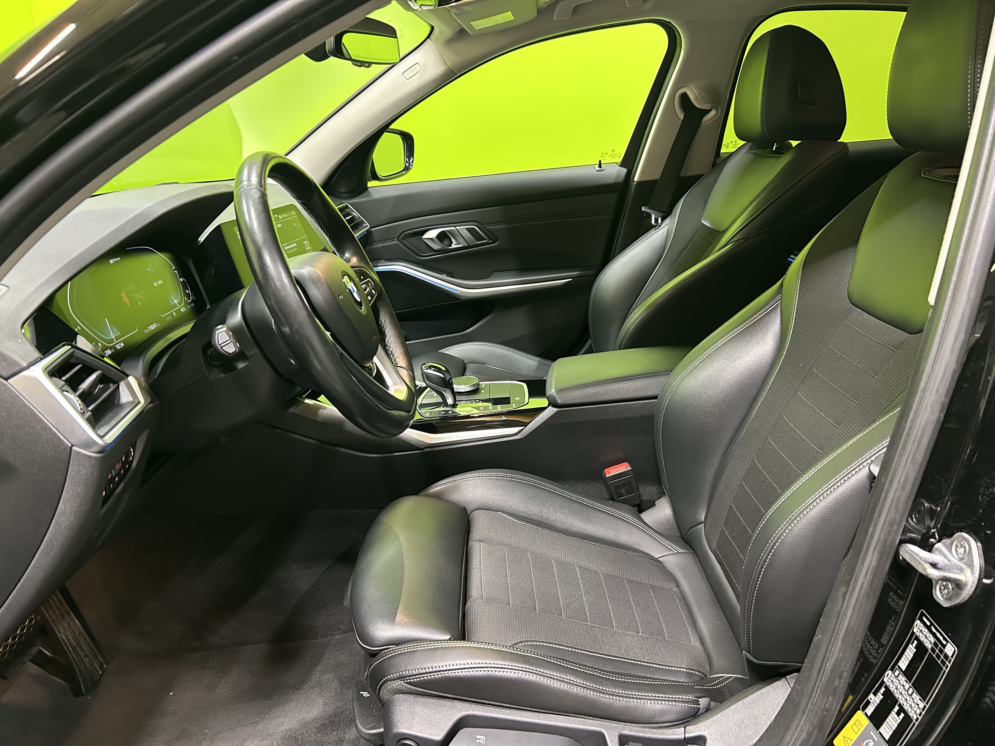 BMW 330 G20 Sedan 330e iPerfomance 2020, photo 7/21