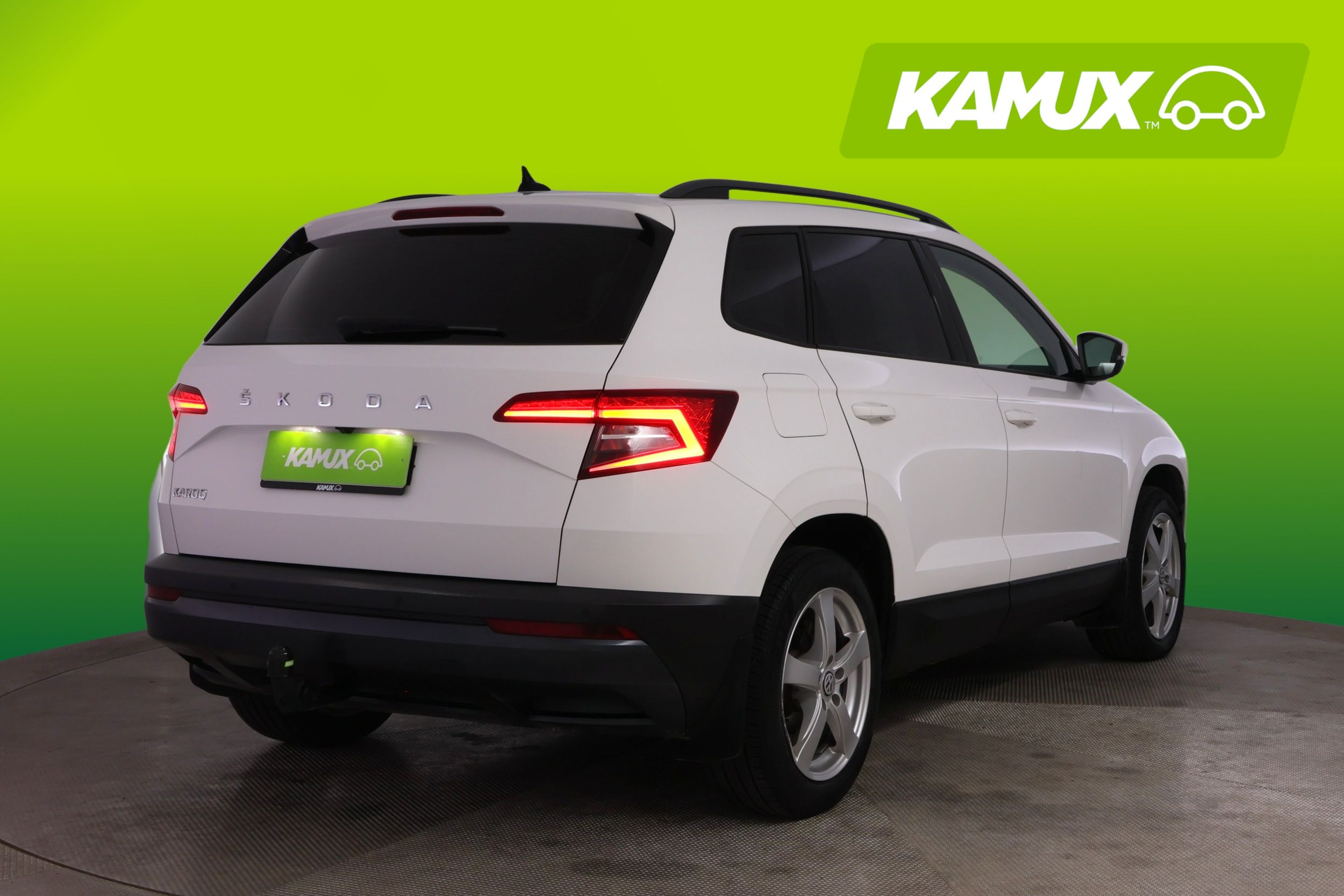 Skoda Karoq 1.6 TDI DSG 2020, photo 3/27