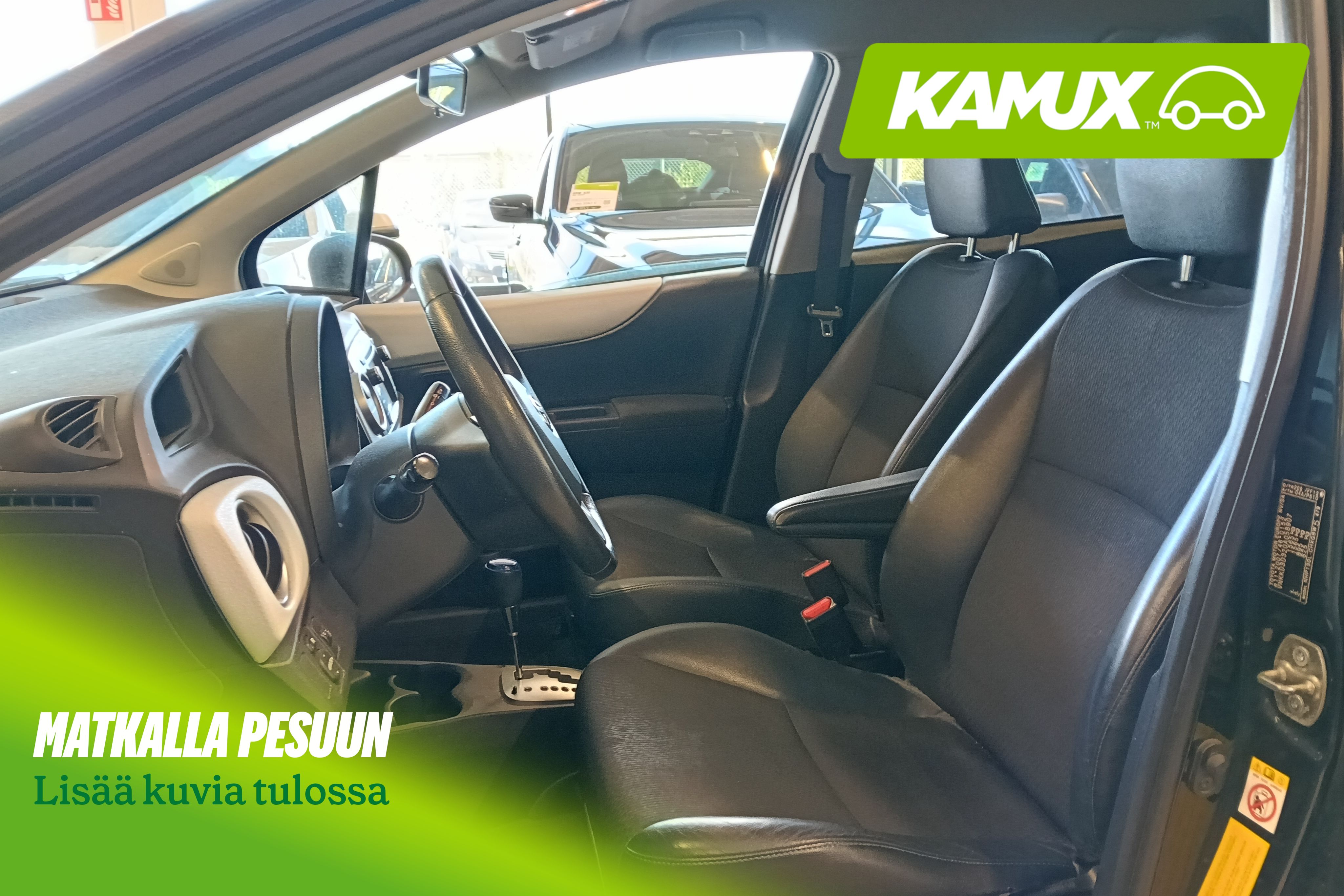 Toyota Yaris Hybrid Style 5ov 2014, kuva 3/4