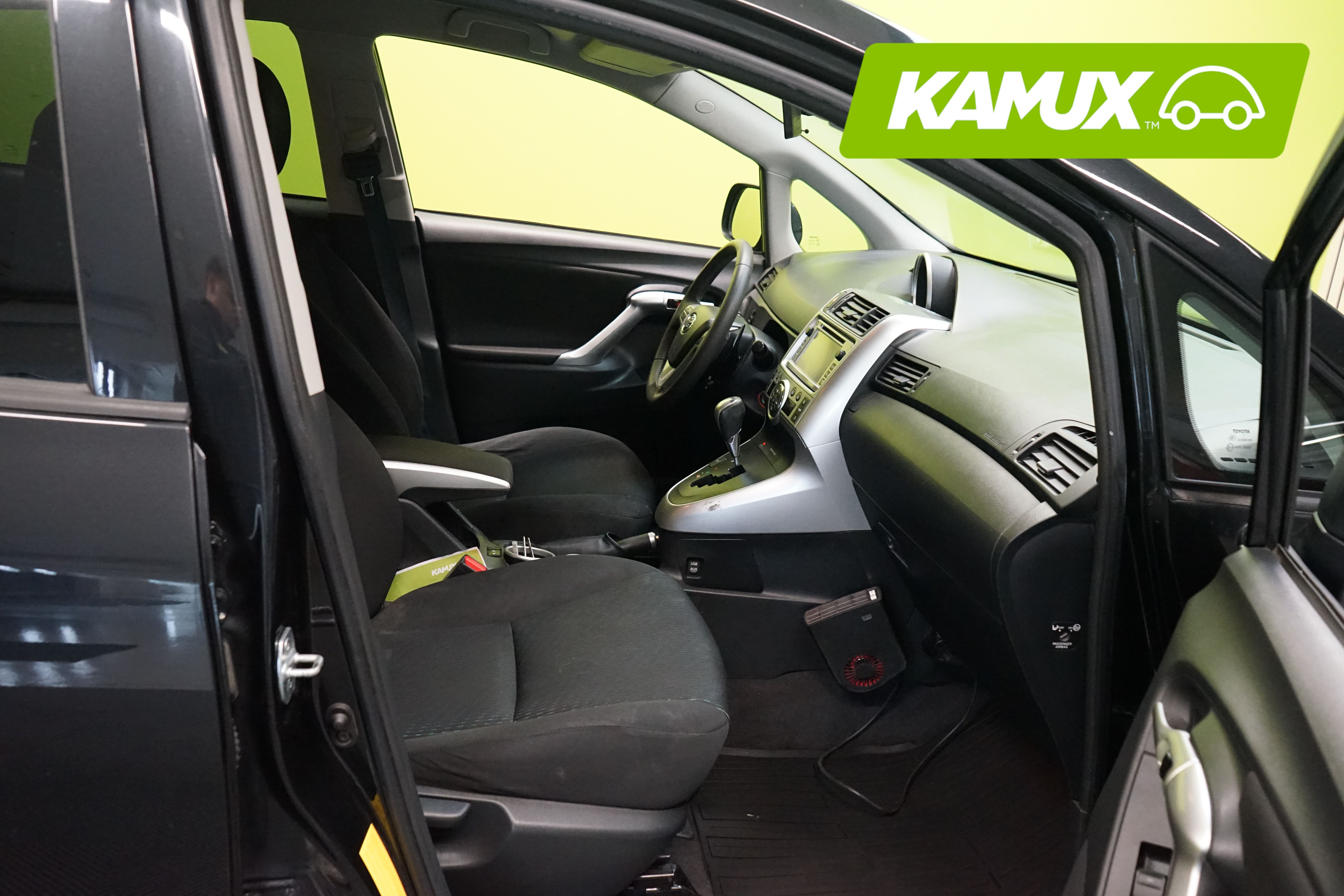 Toyota Verso 2012, kuva 7/20