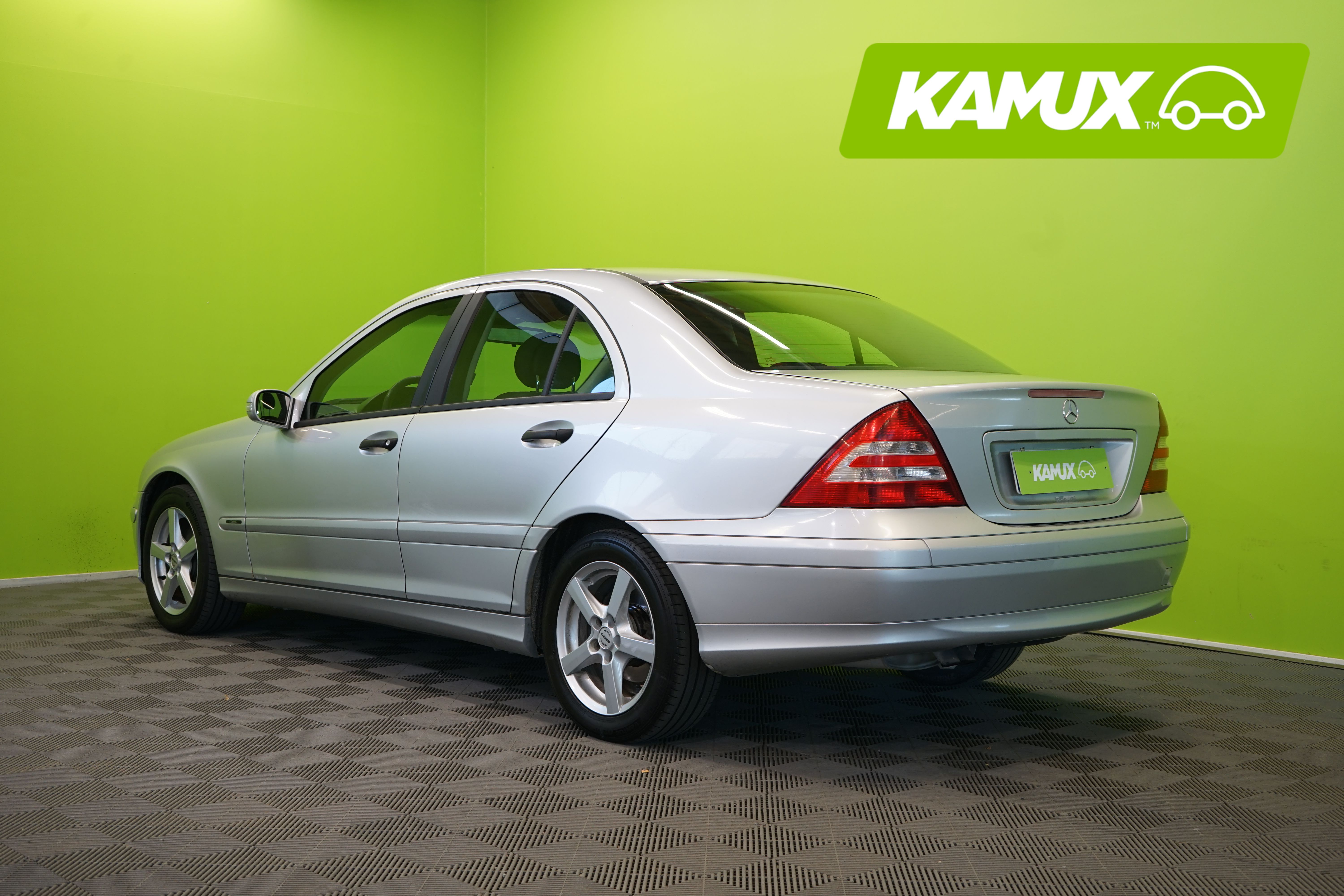 Mercedes-Benz C 2005, kuva 4/20
