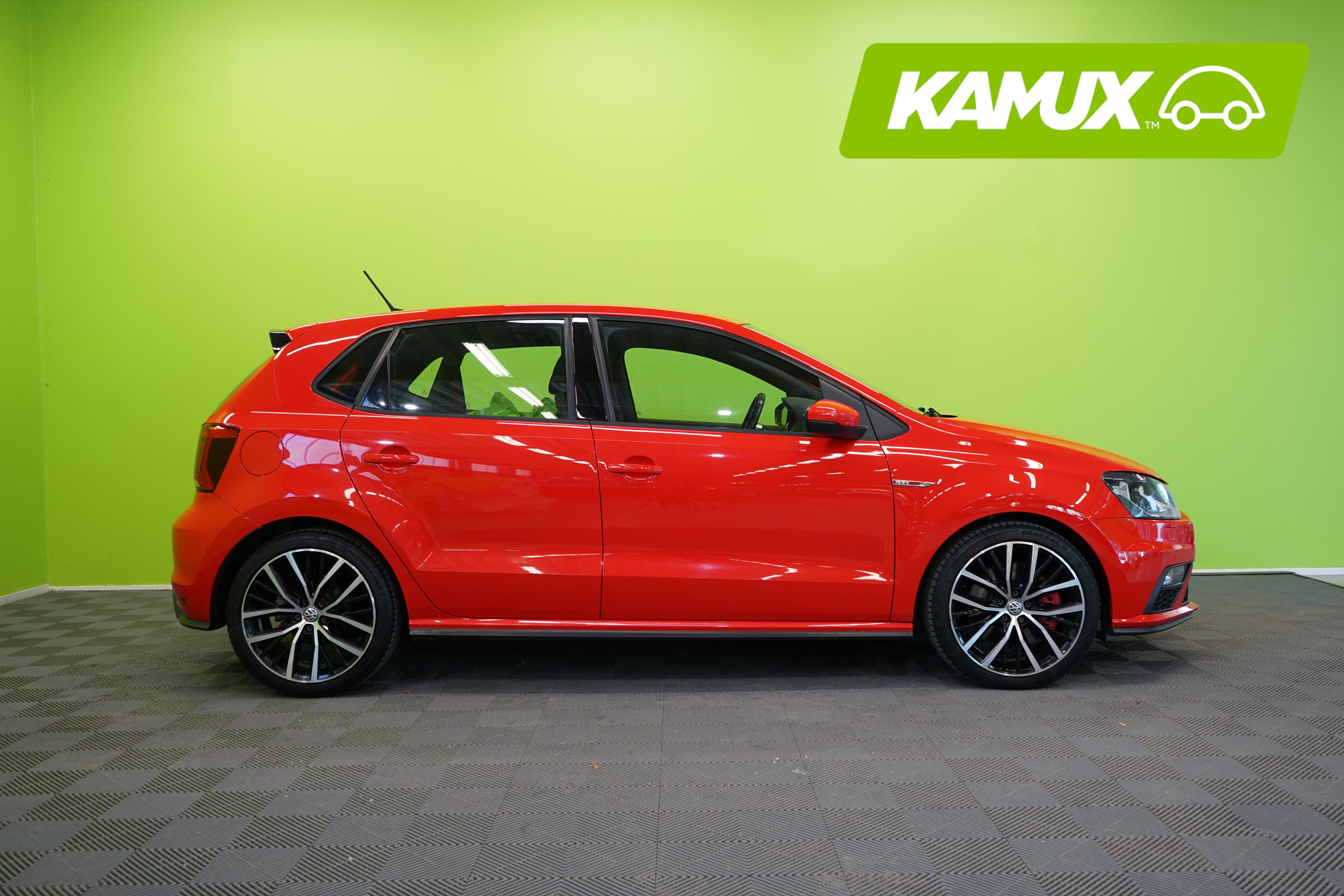 Volkswagen Polo 2015, kuva 2/25