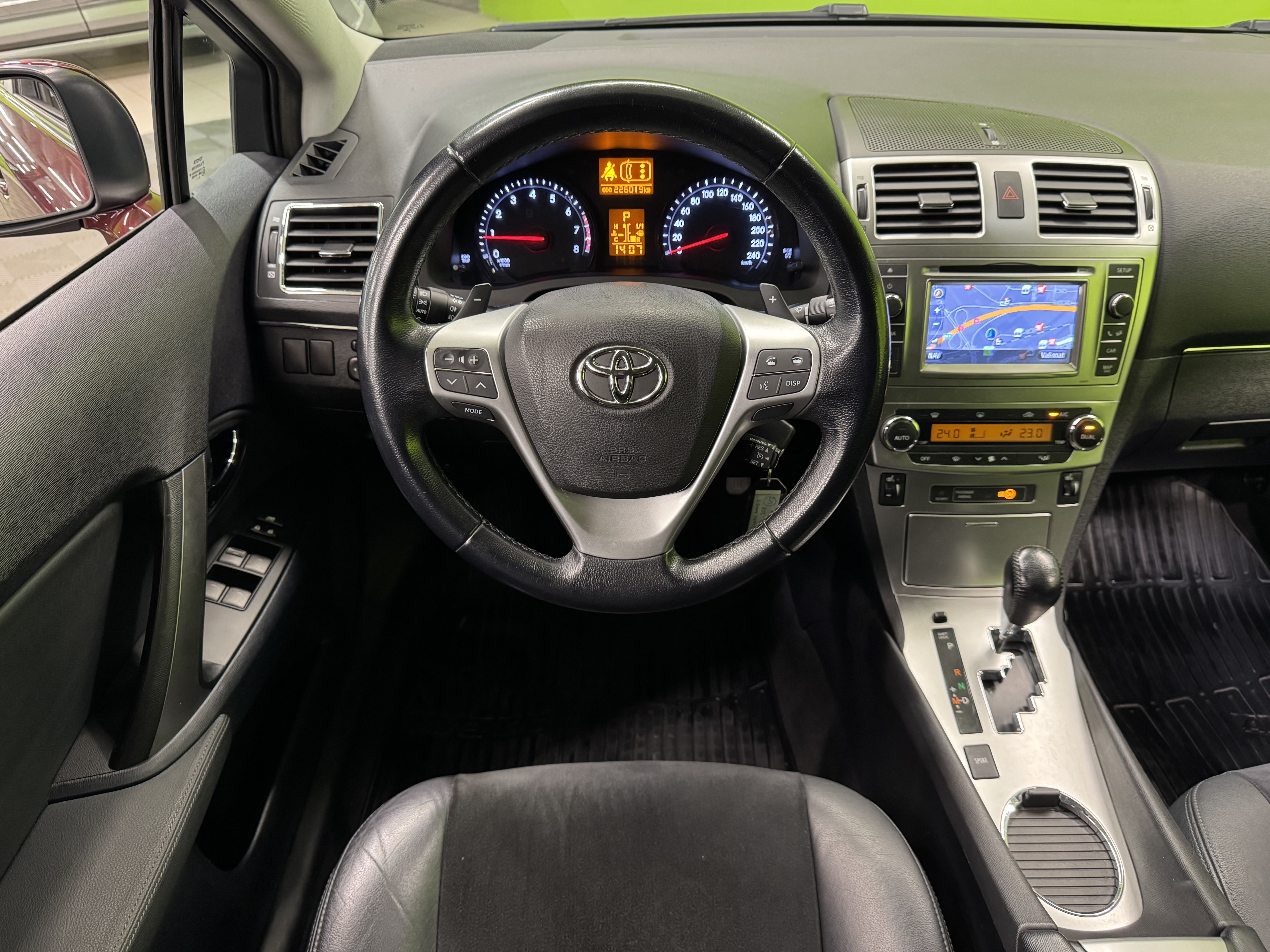Toyota Avensis 2013, kuva 7/21