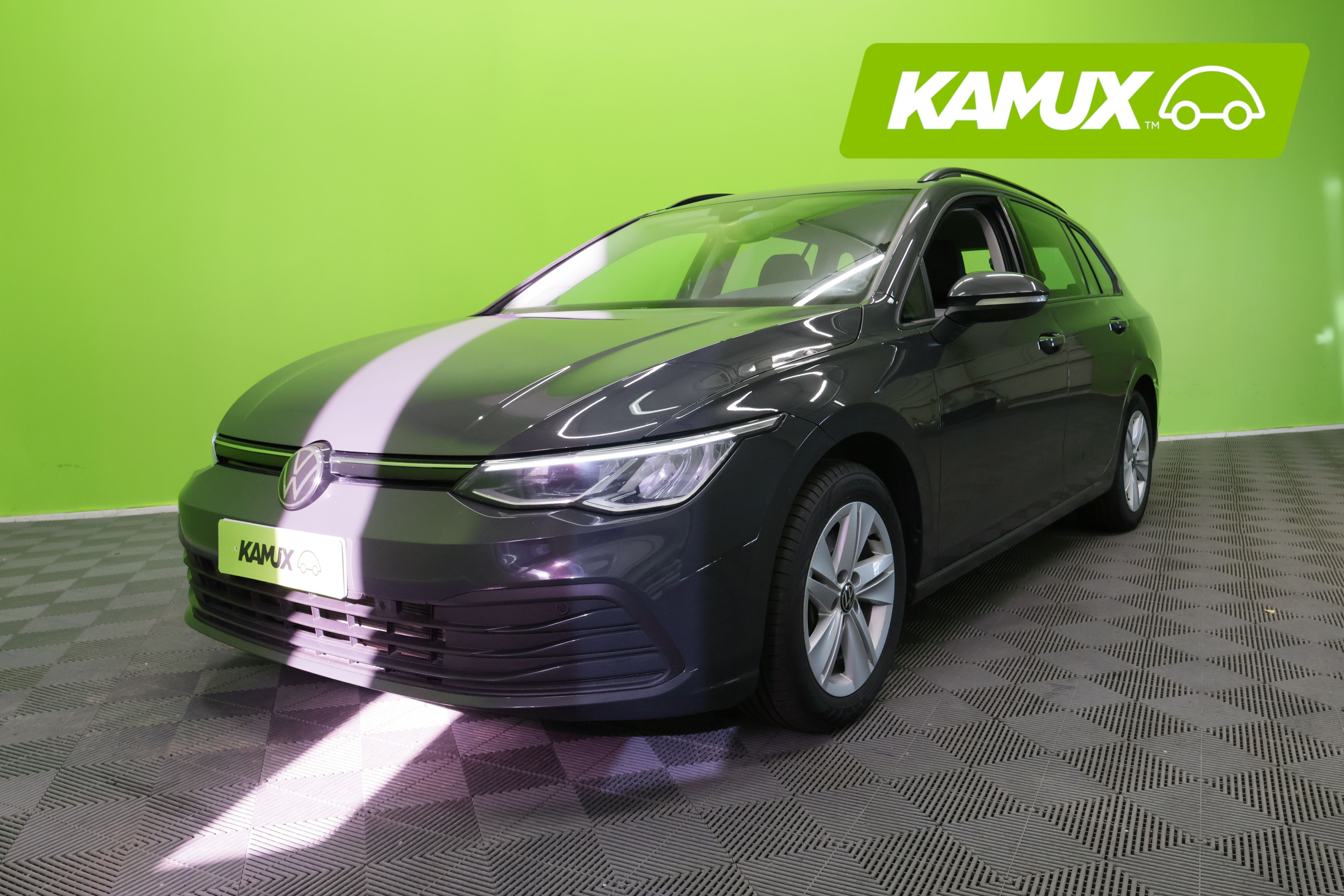 Volkswagen Golf 2024, photo 4/23