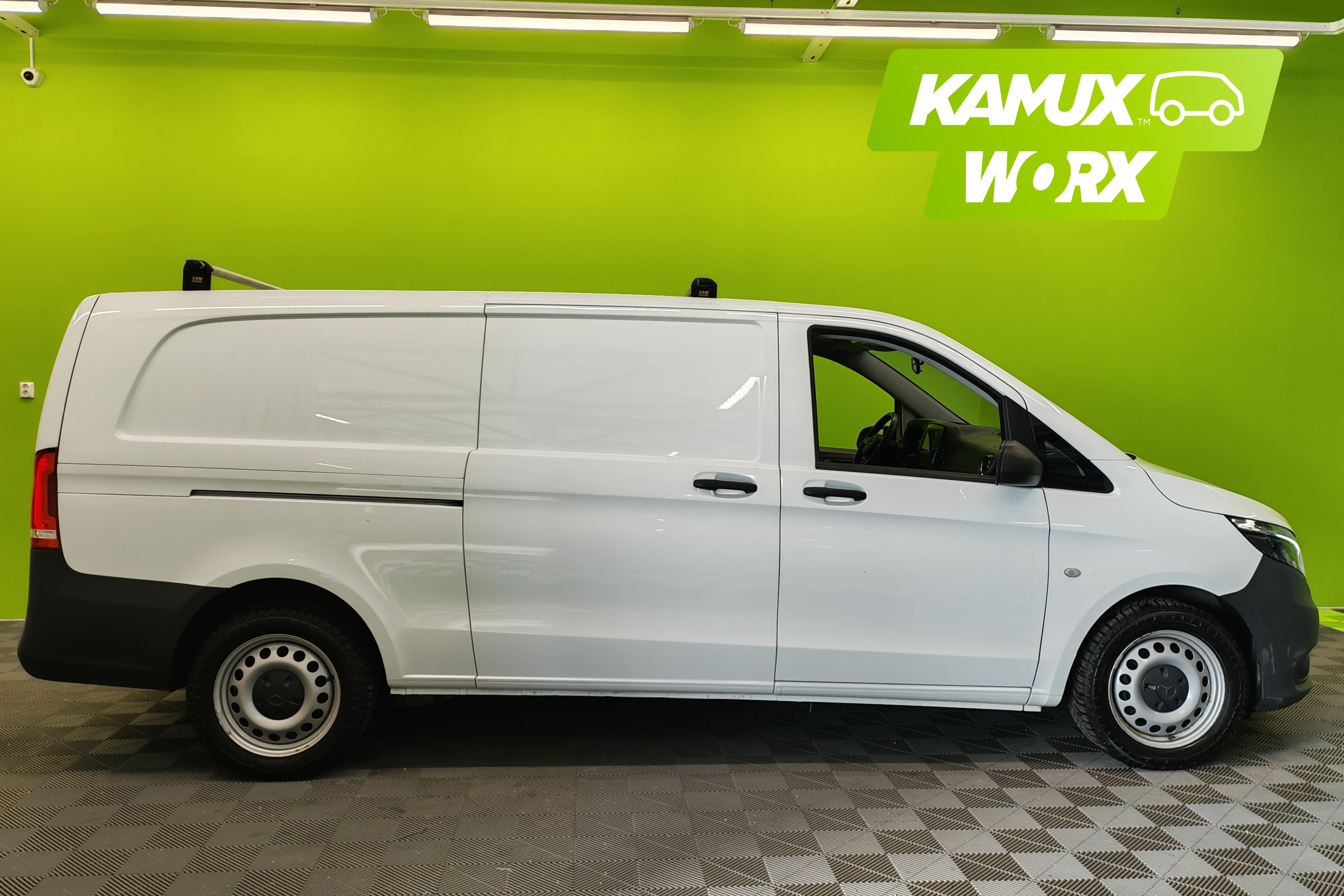 Mercedes-Benz Vito 2023, photo 2/23
