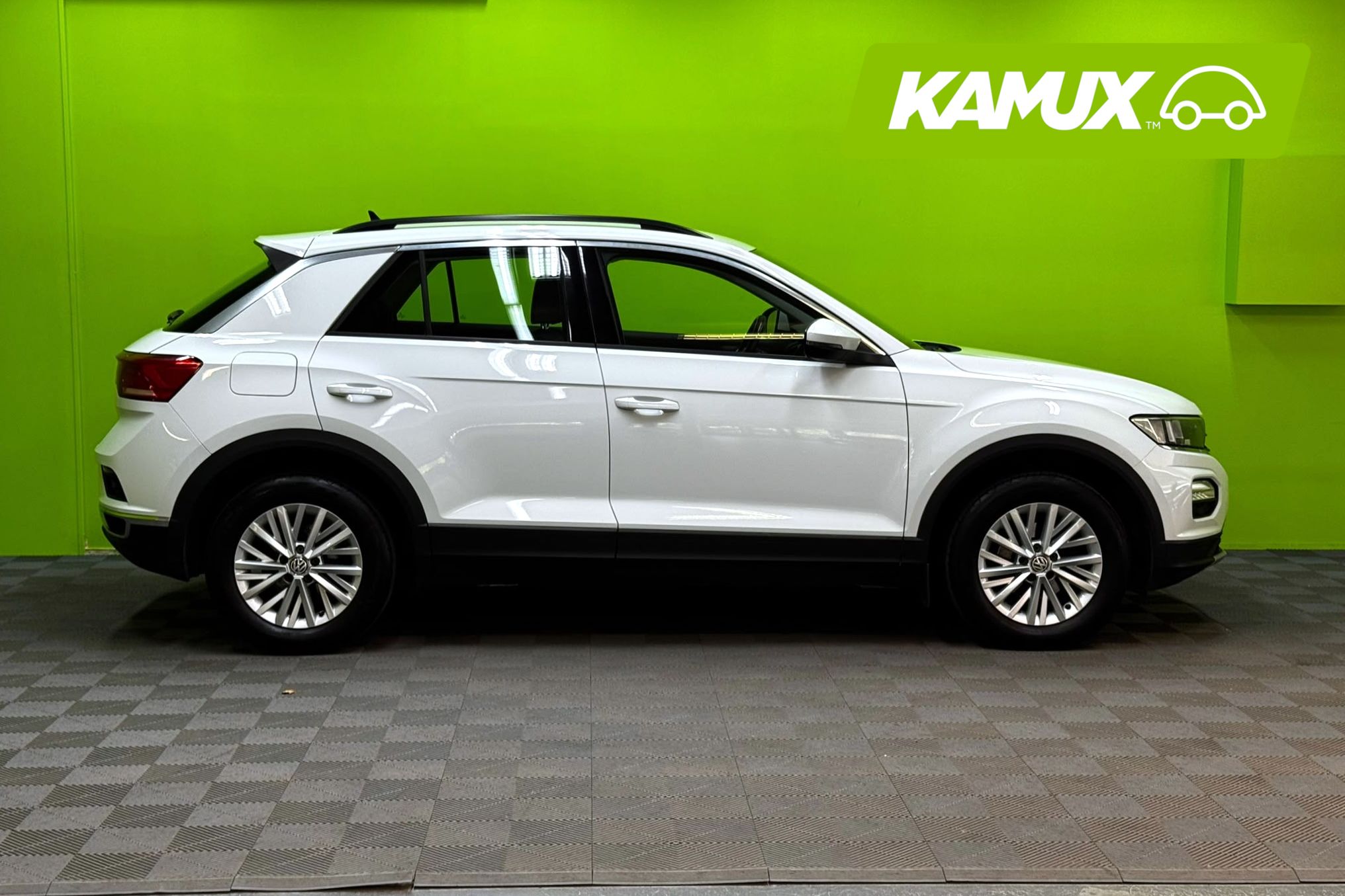 Volkswagen T-Roc Style 1,0 TSI 85 kW 2019, kuva 2/22