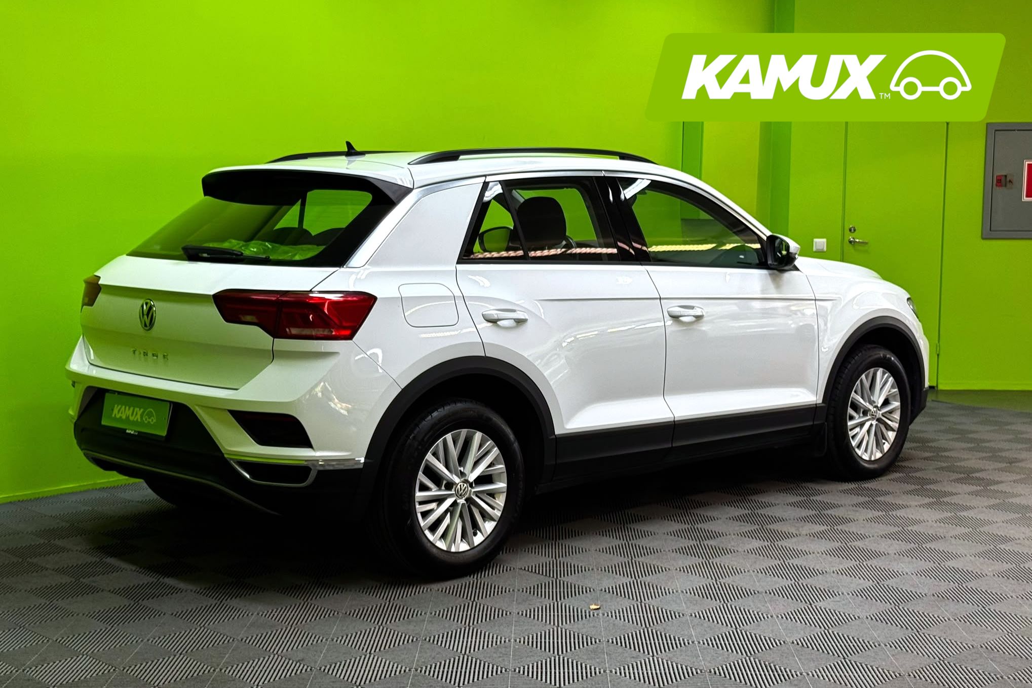 Volkswagen T-Roc Style 1,0 TSI 85 kW 2019, kuva 3/22