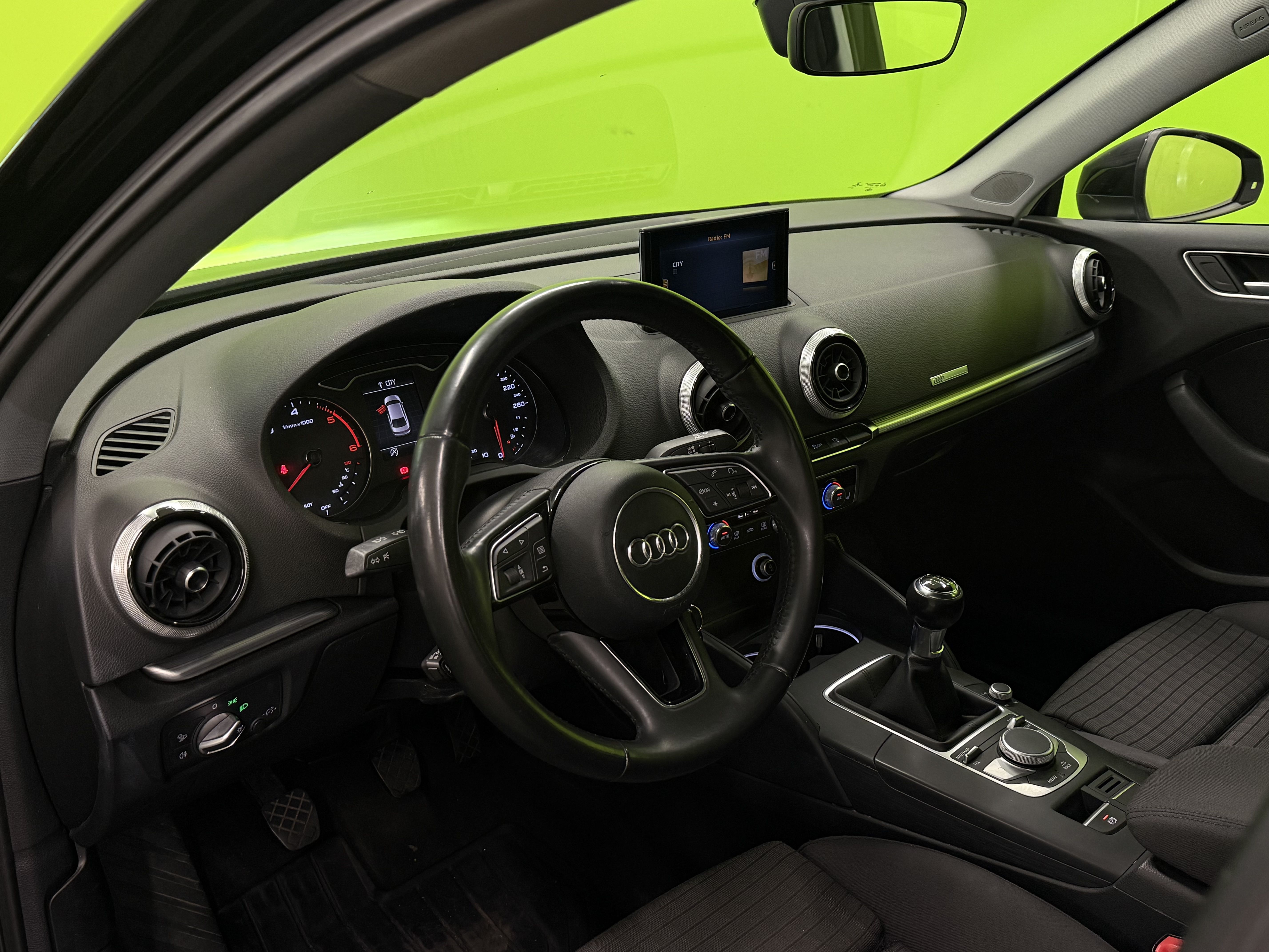 Audi A3 Sedan 1,6 TDI 81 kW - Facelift 2017, bild 7/24