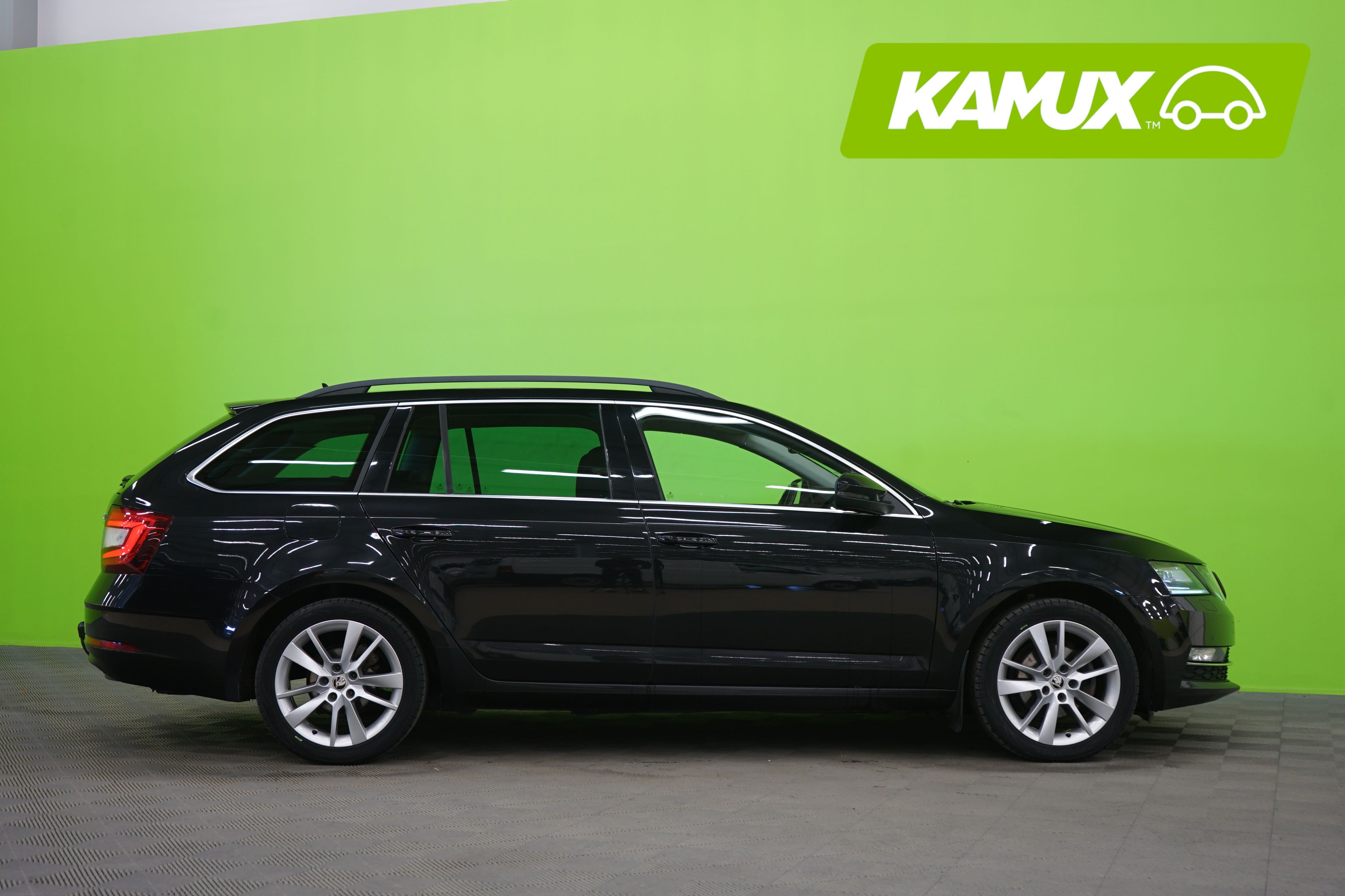 Skoda Octavia 2019, kuva 2/31