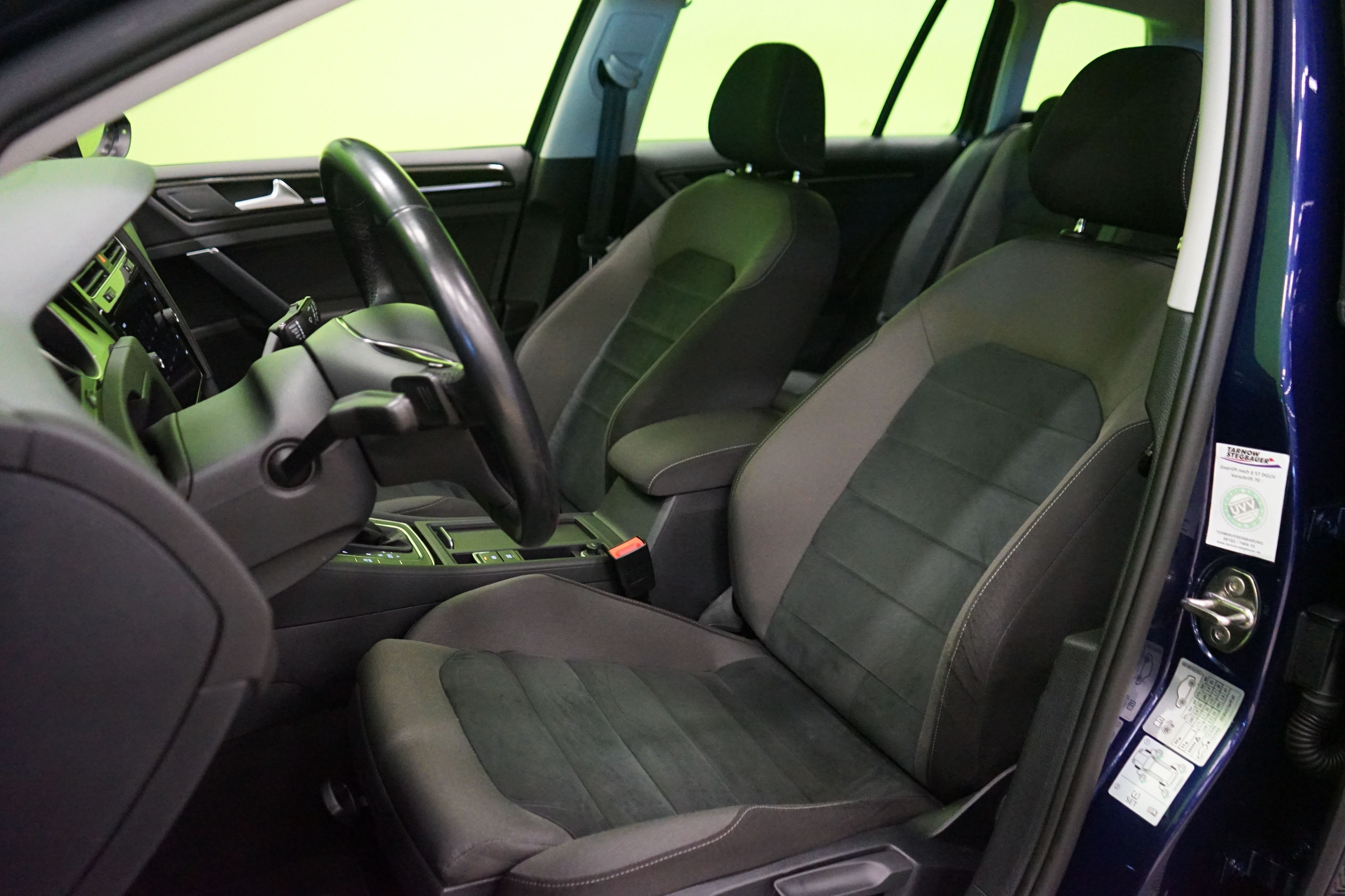Volkswagen Golf 2019, kuva 7/23