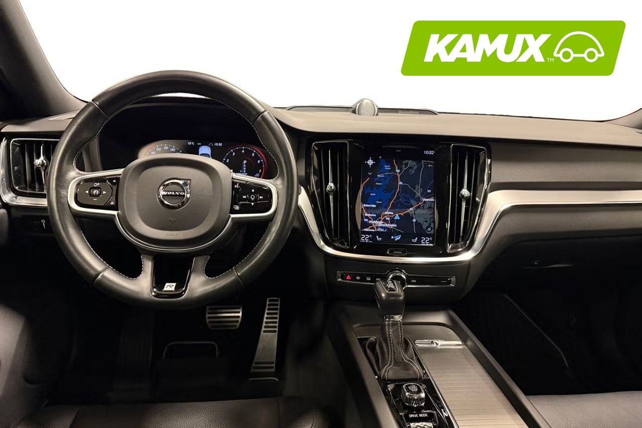 Volvo V60 T6 AWD 326hv R-Design 2019, photo 3/4
