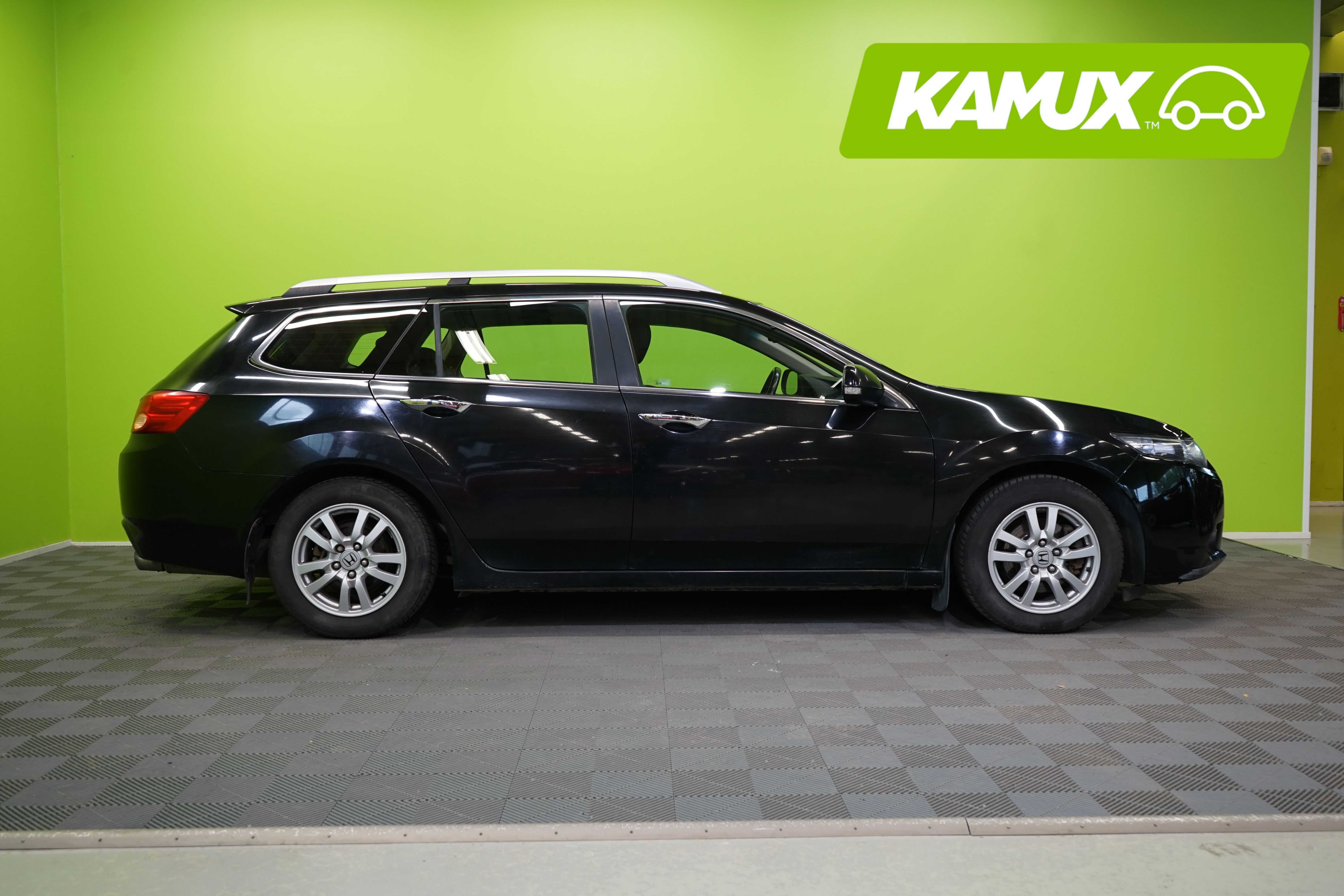 Honda Accord Tourer 2,0 Elegance 2013, kuva 2/19