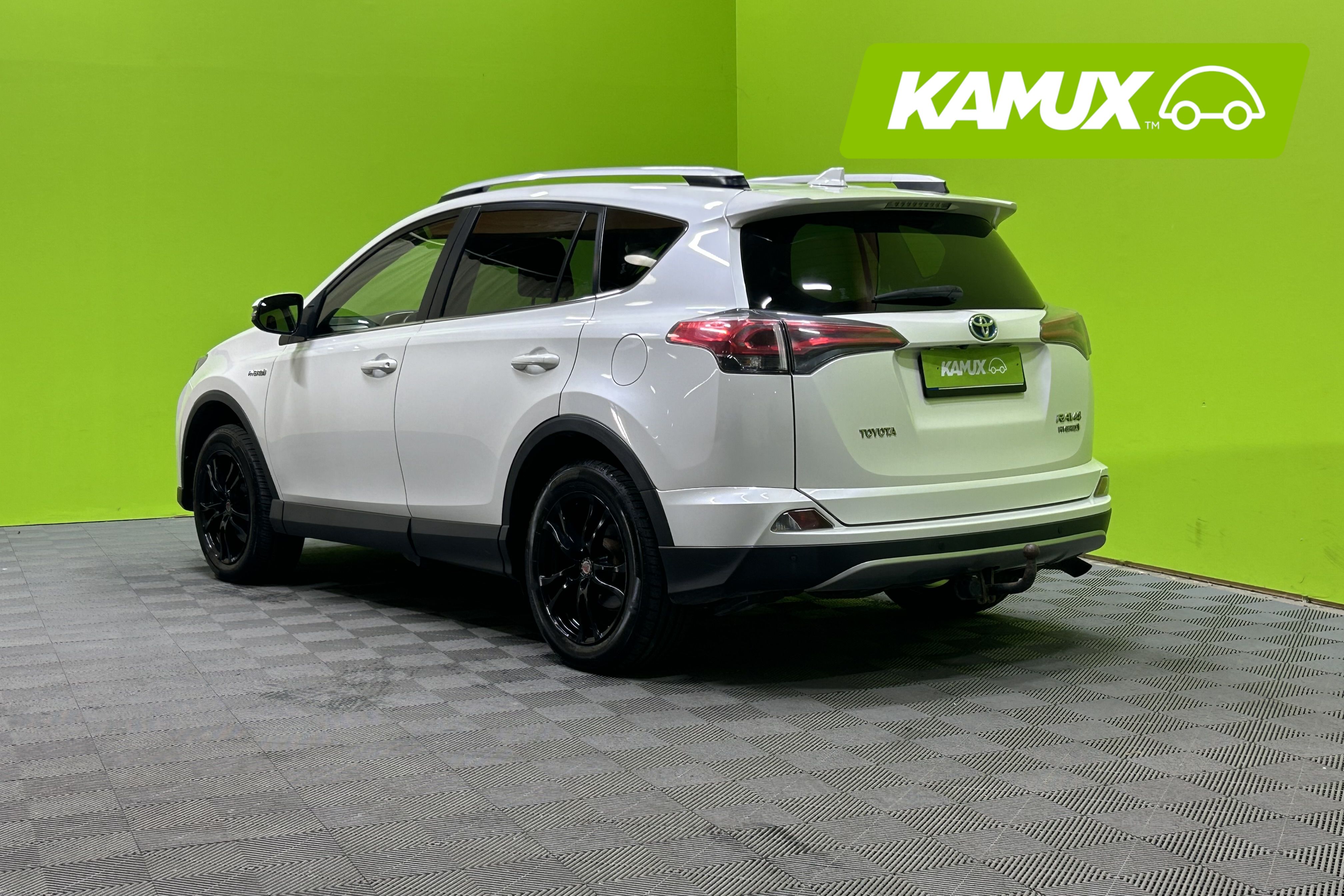 Toyota RAV4 2,5 Hybrid AWD Premium 2016, kuva 5/25
