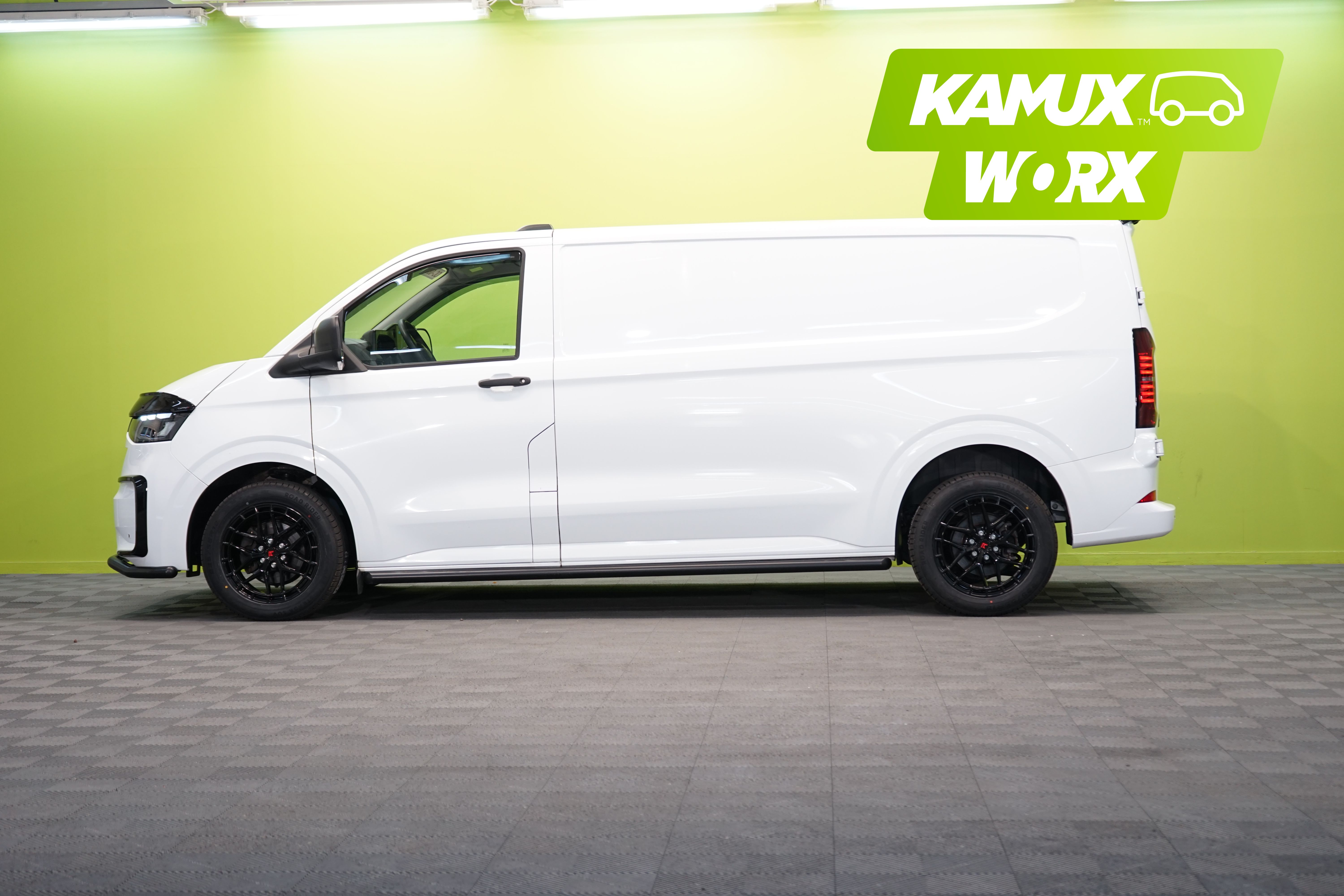Volkswagen Transporter 2025, photo 5/16